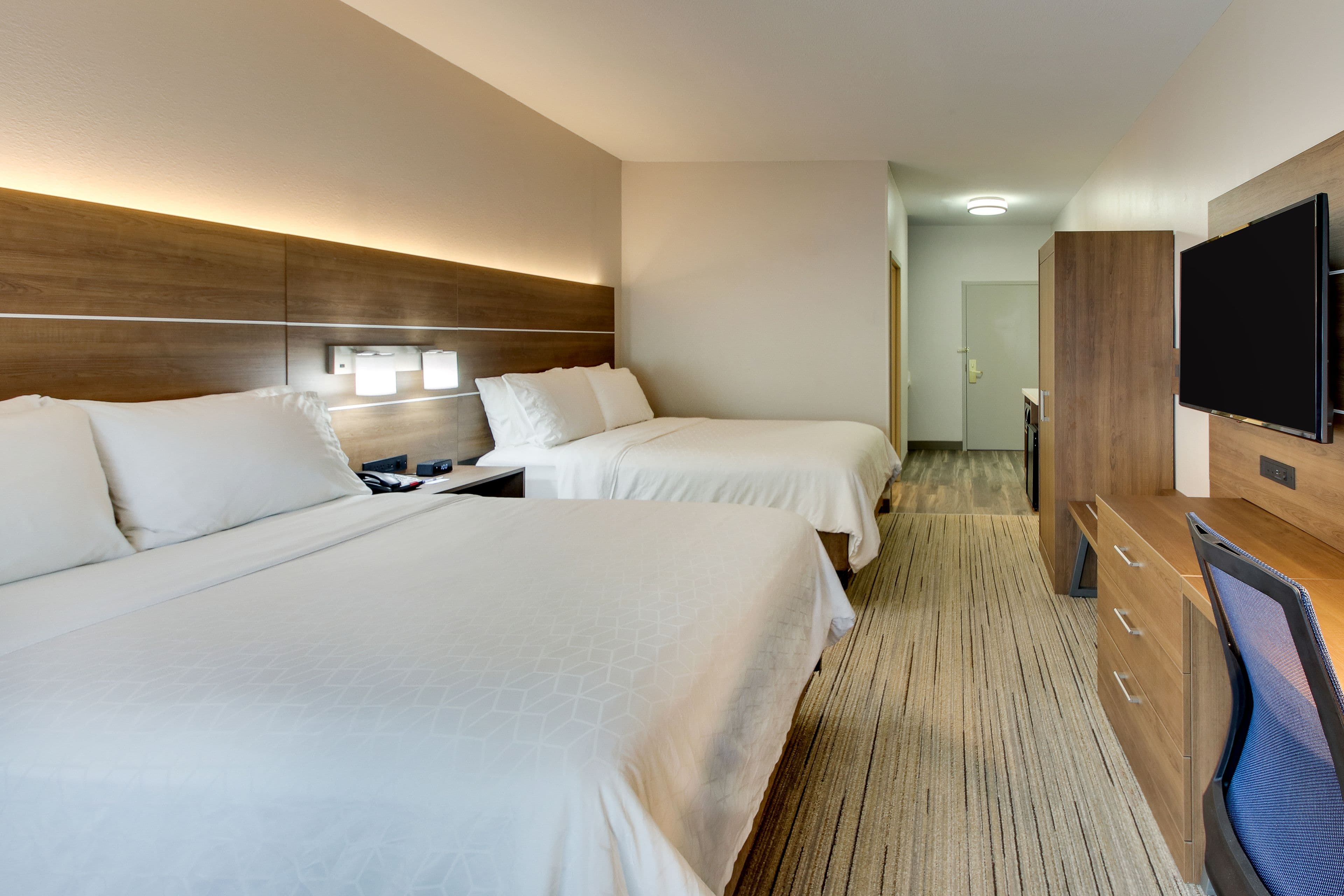 Holiday Inn Express & Suites Atlanta-Emory University Area — 6