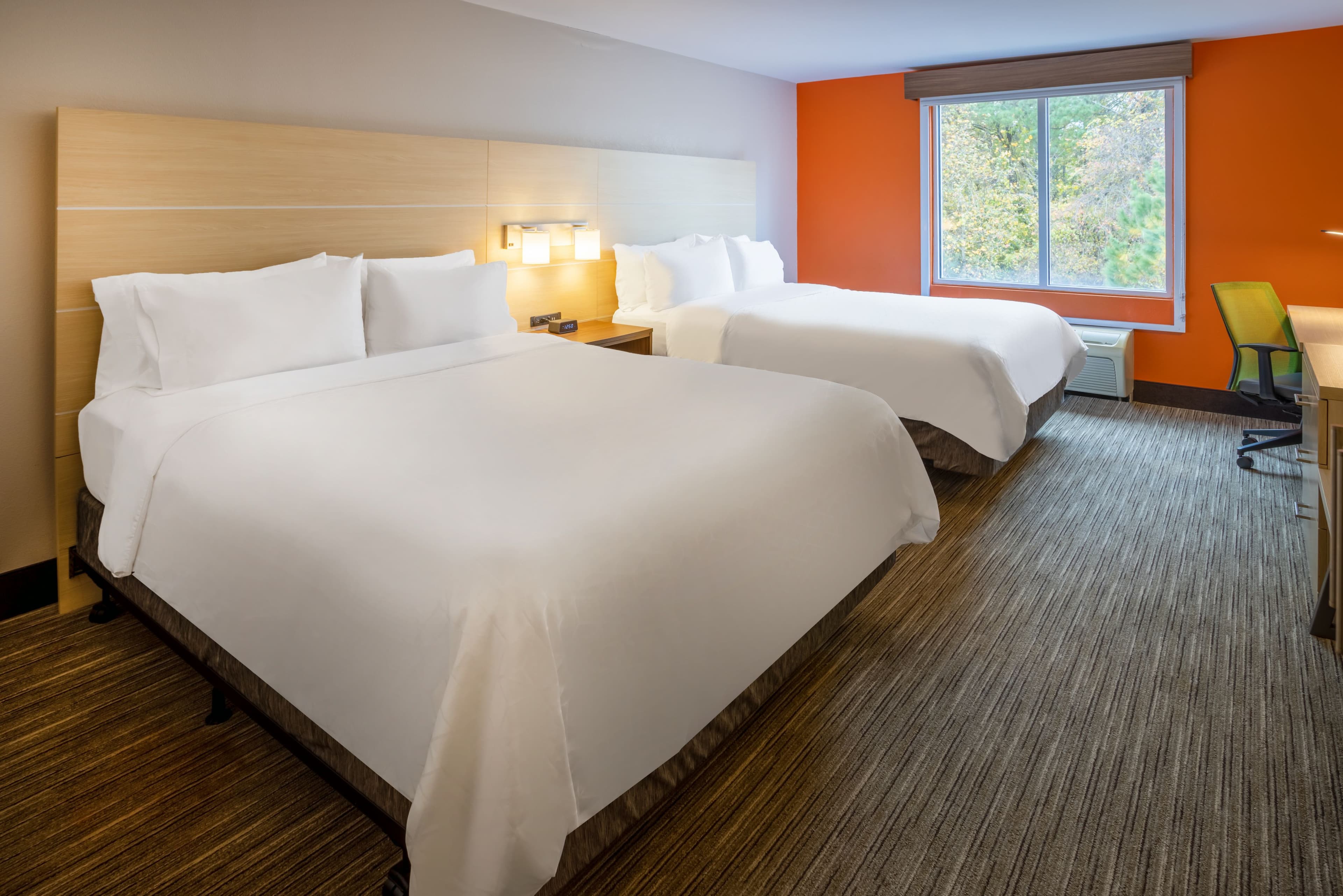 Holiday Inn Express & Suites Salisbury - Delmar — 7