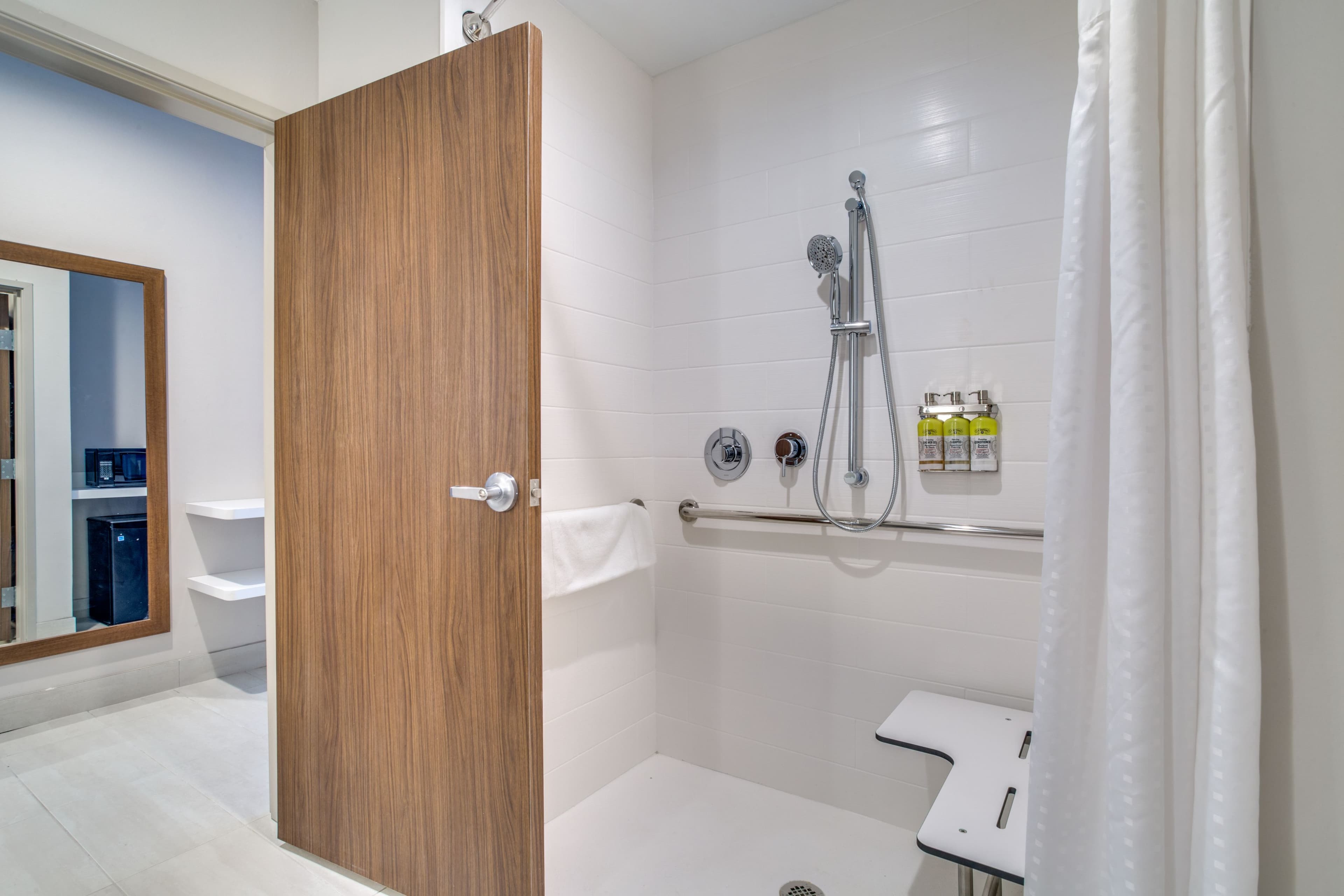 Holiday Inn Express & Suites Denton South — 22