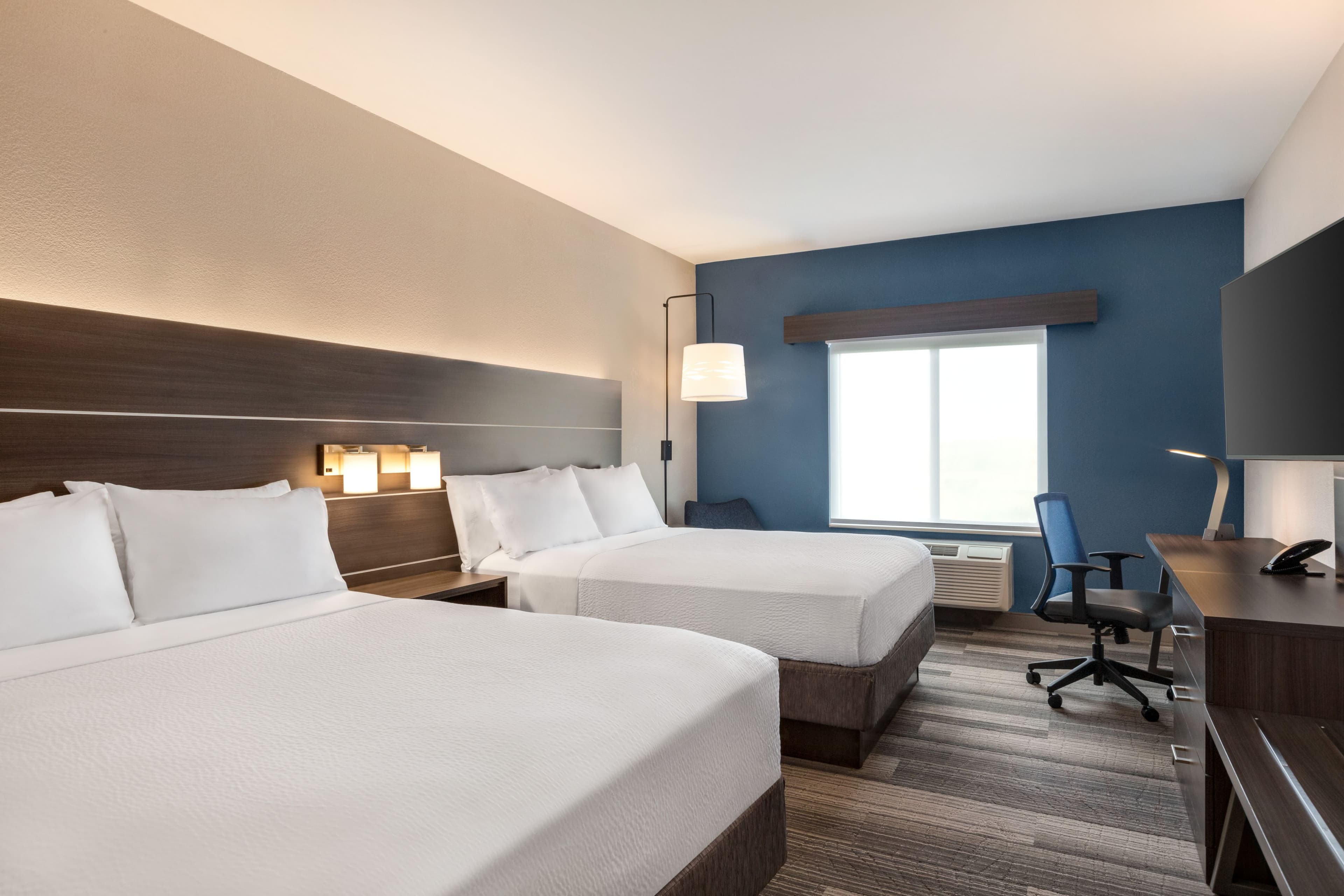 Holiday Inn Express & Suites Denver Airport — 25