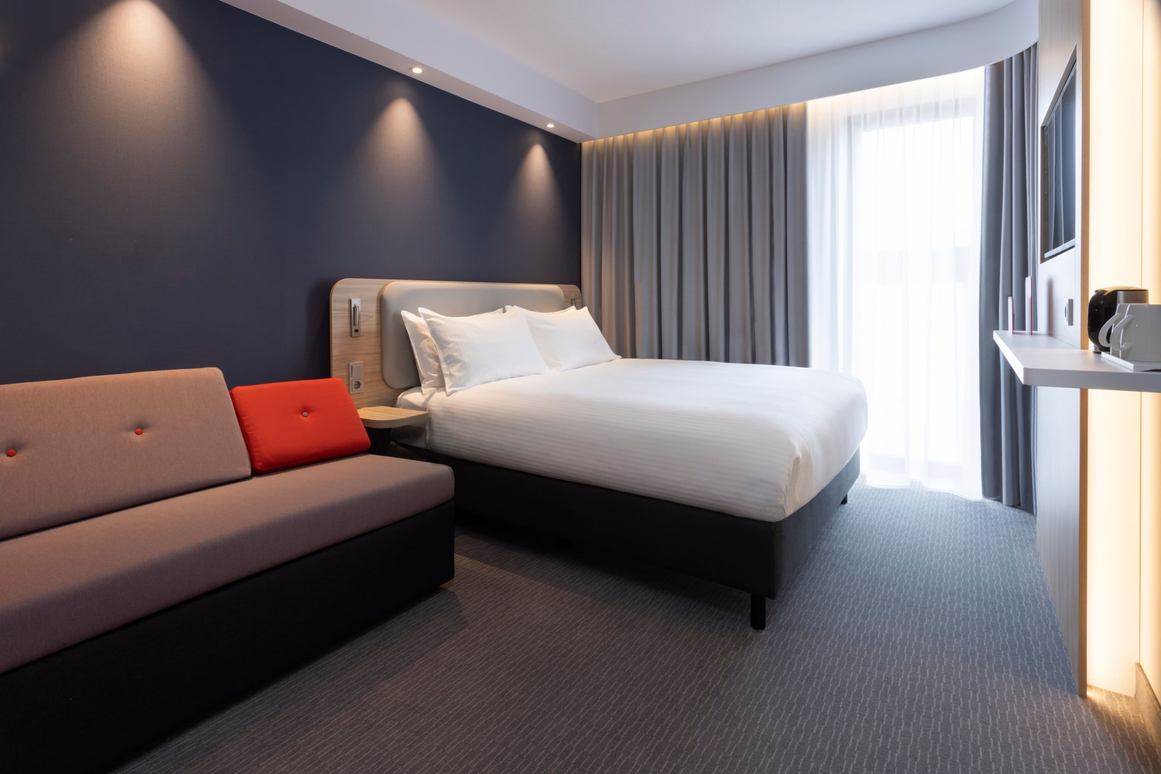 Holiday Inn Express & Suites Deventer — 8