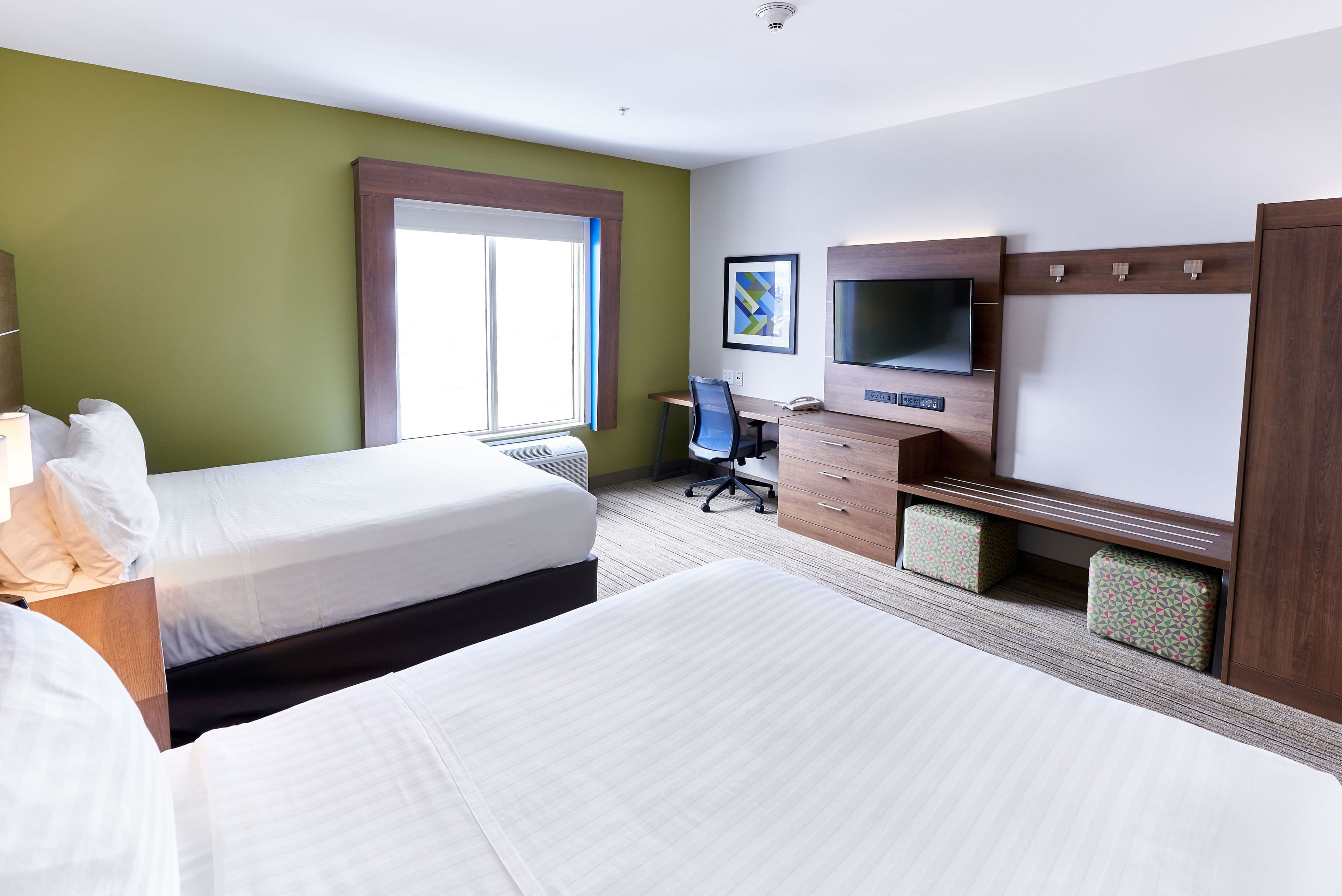 Holiday Inn Express & Suites Dieppe Airport — 11