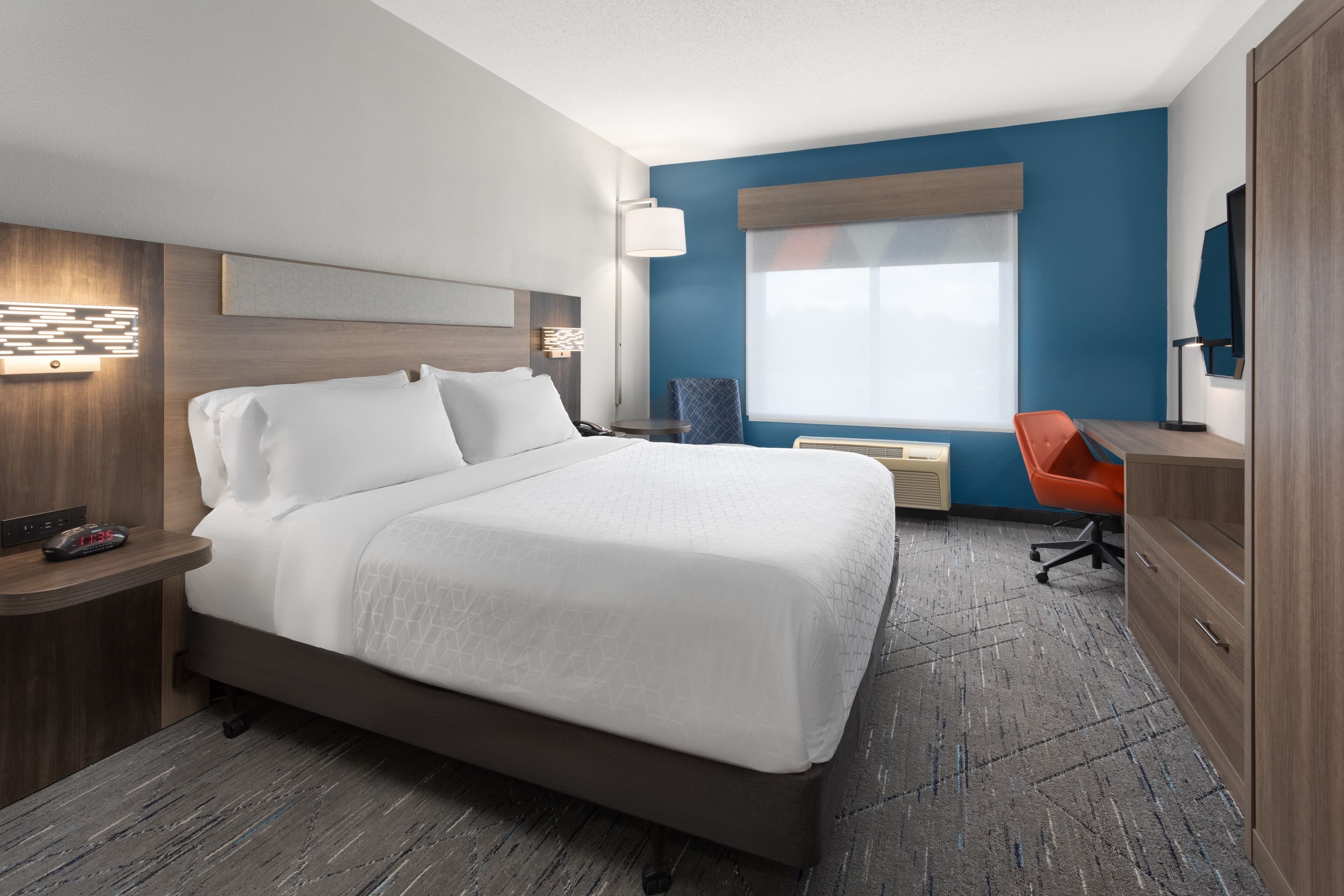 Holiday Inn Express & Suites Dubois - Image 4