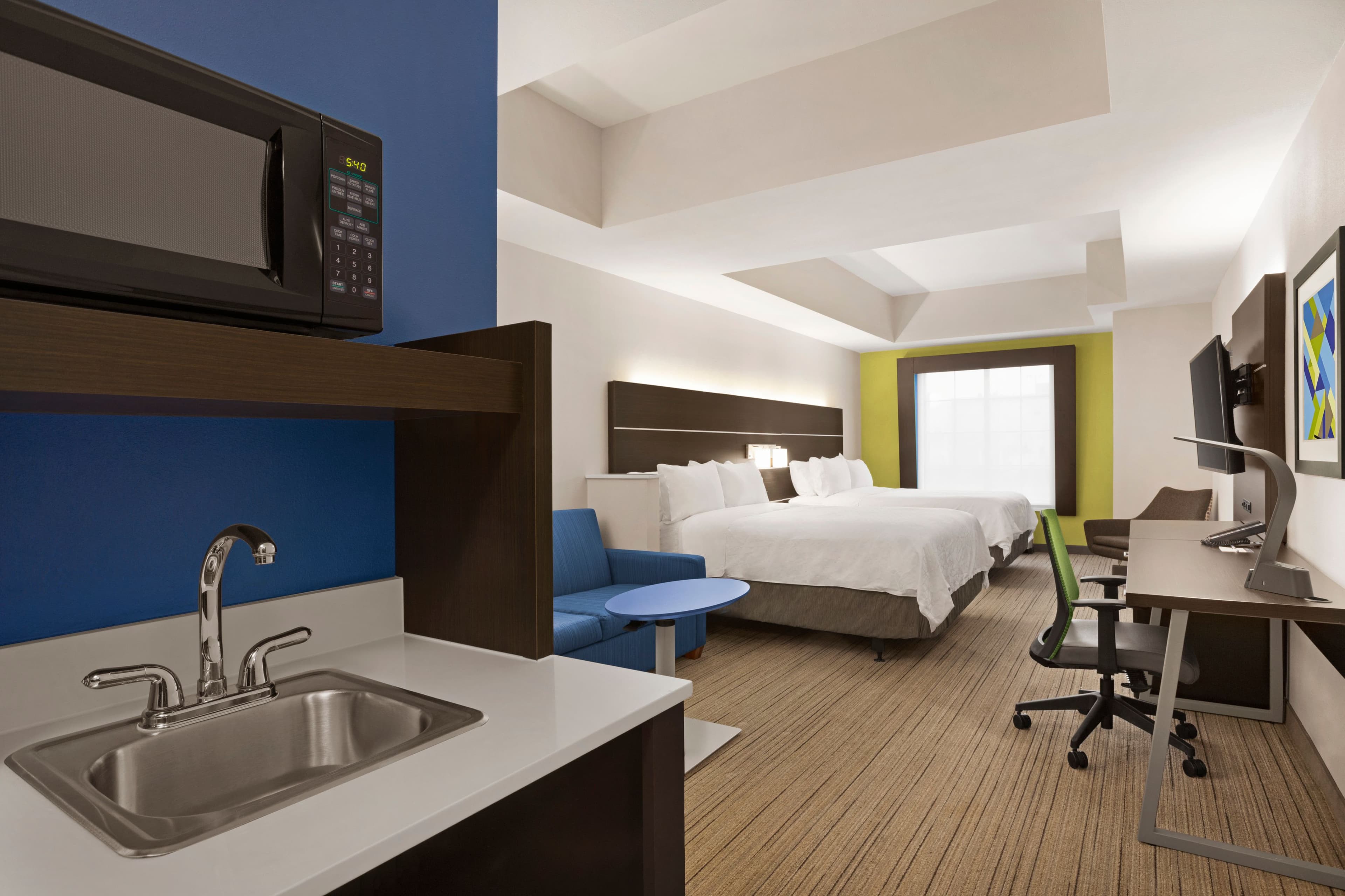 Holiday Inn Express & Suites Durant — 14