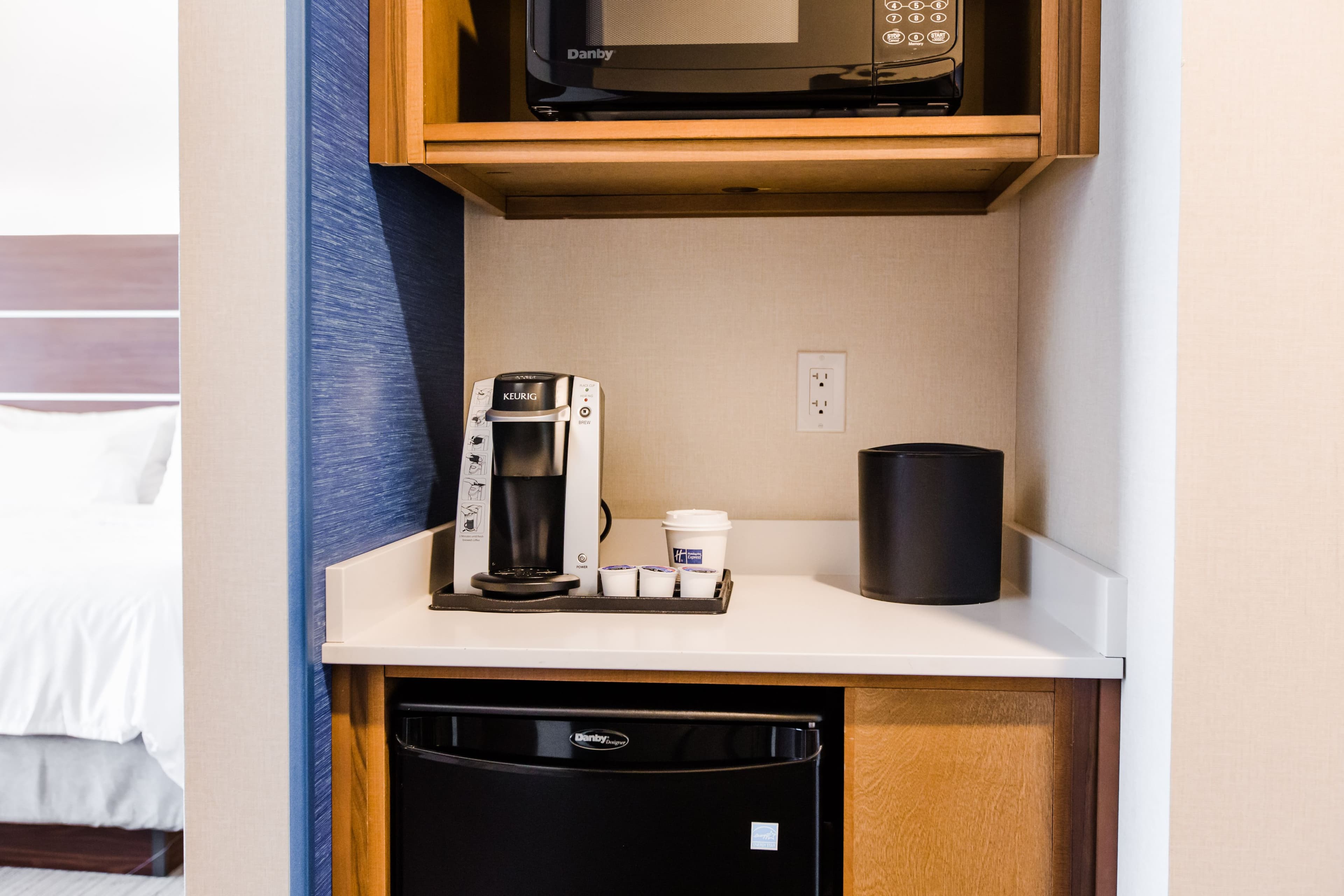 Holiday Inn Express & Suites West Edmonton-Mall Area — 6