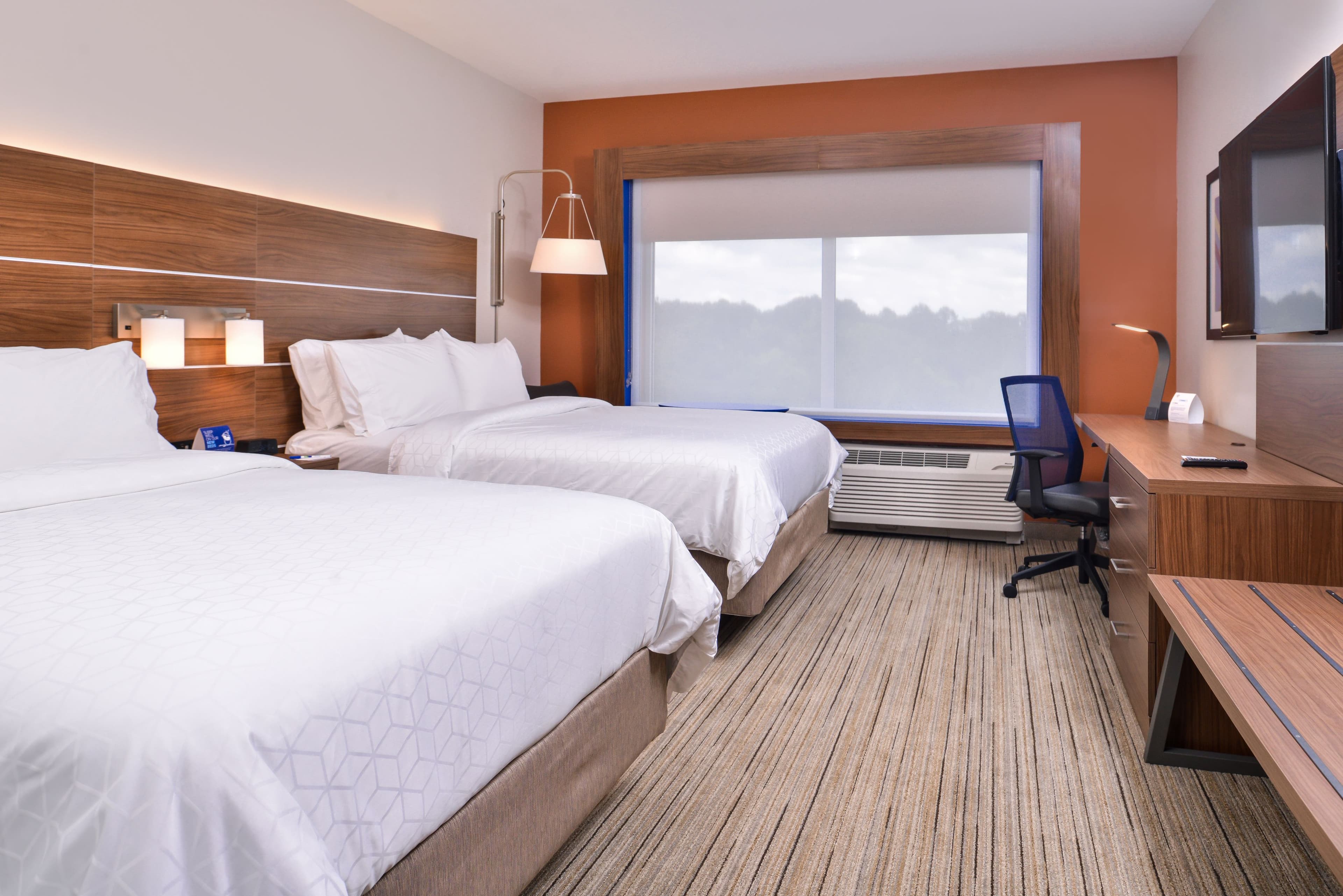 Holiday Inn Express & Suites Farmville — 32