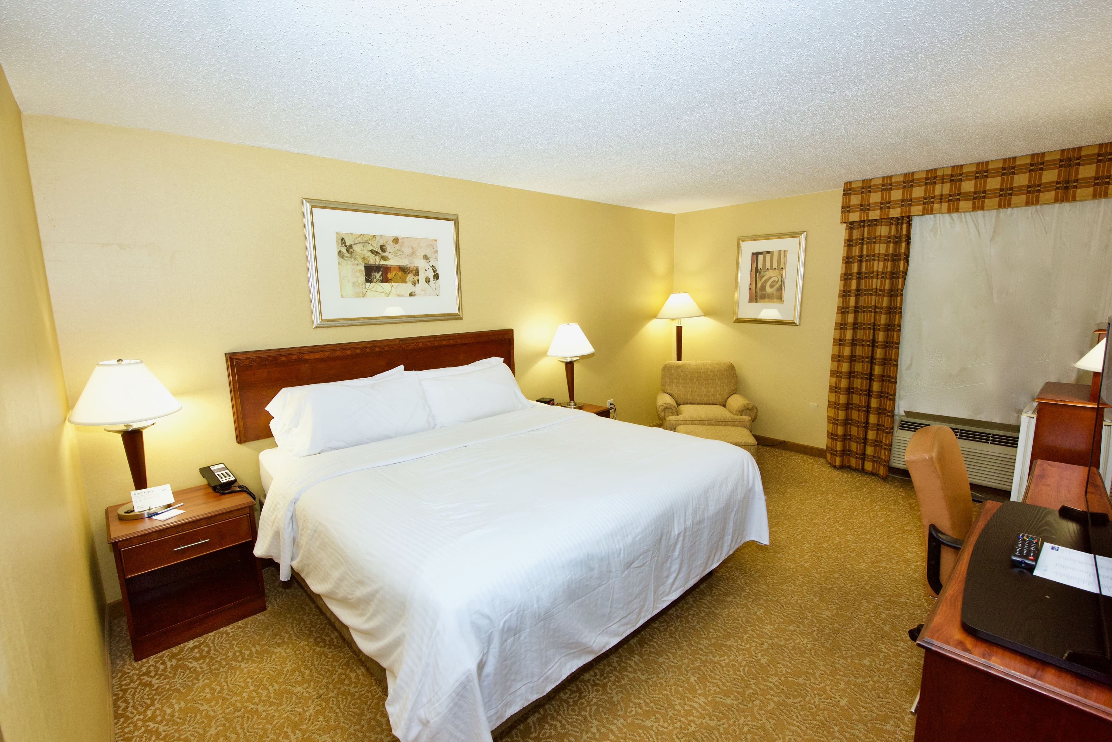 Holiday Inn Express & Suites St. Louis West - Fenton — 6