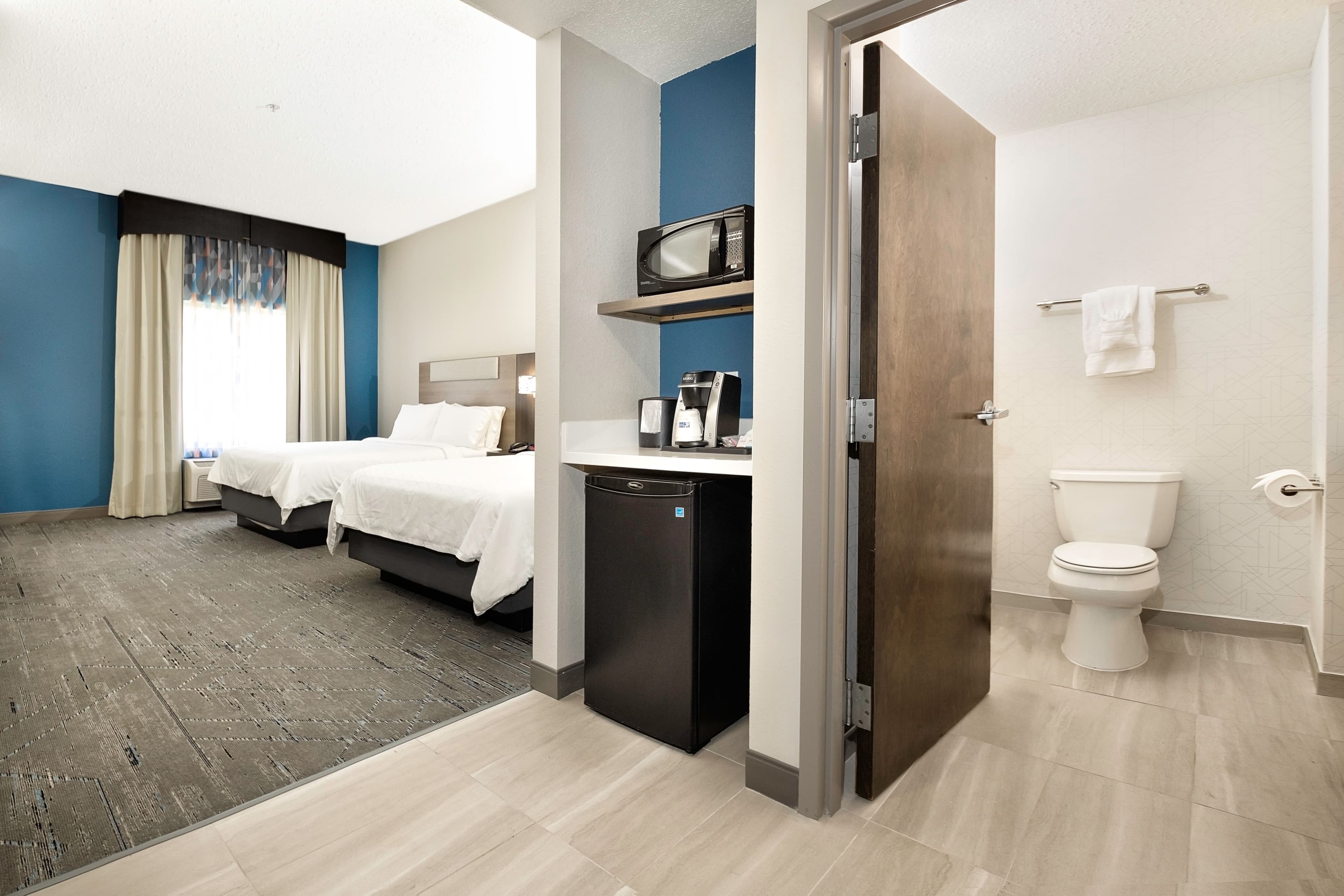 Holiday Inn Express & Suites Festus - South St. Louis — 16