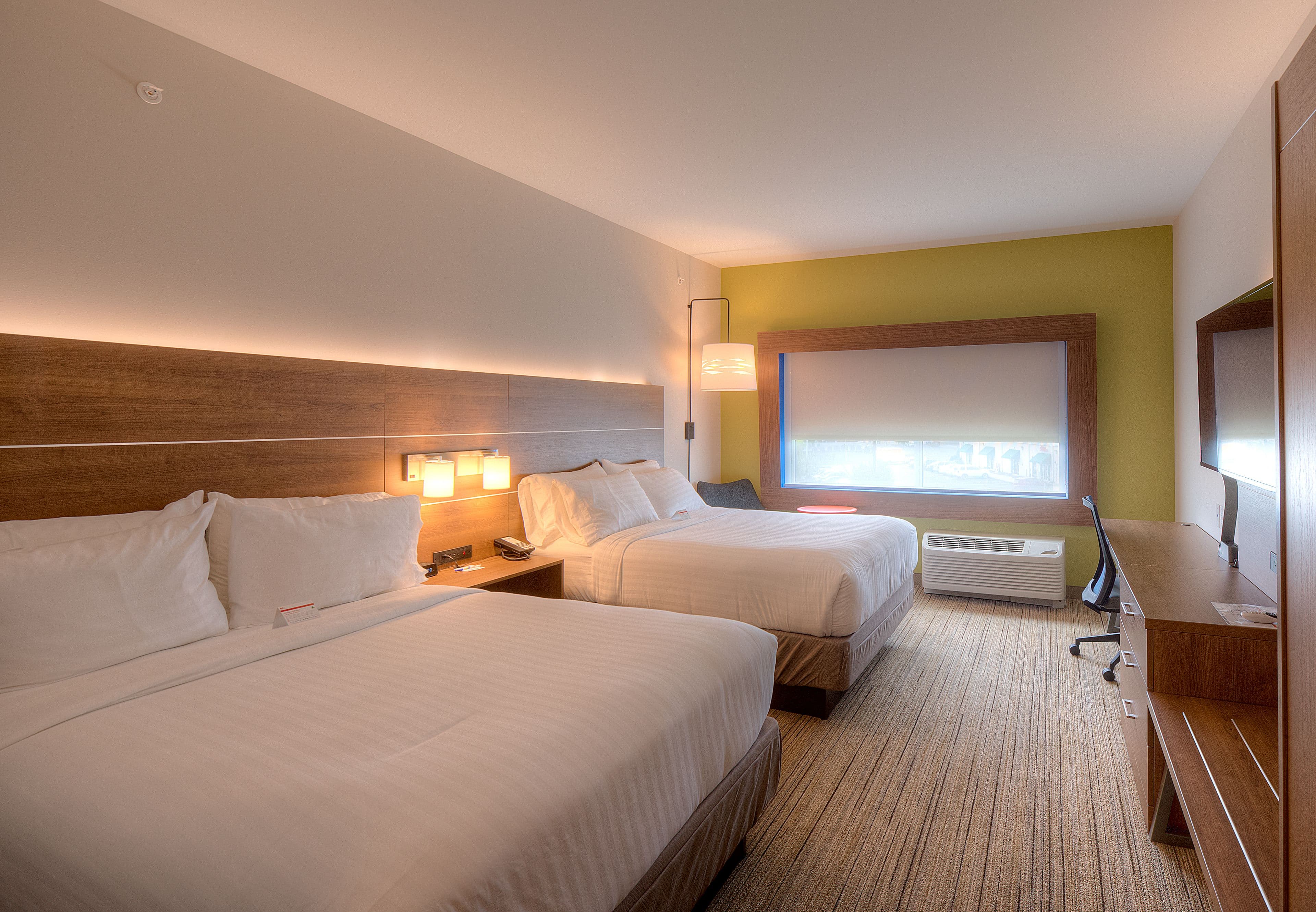 Holiday Inn Express & Suites Fort Mill — 16