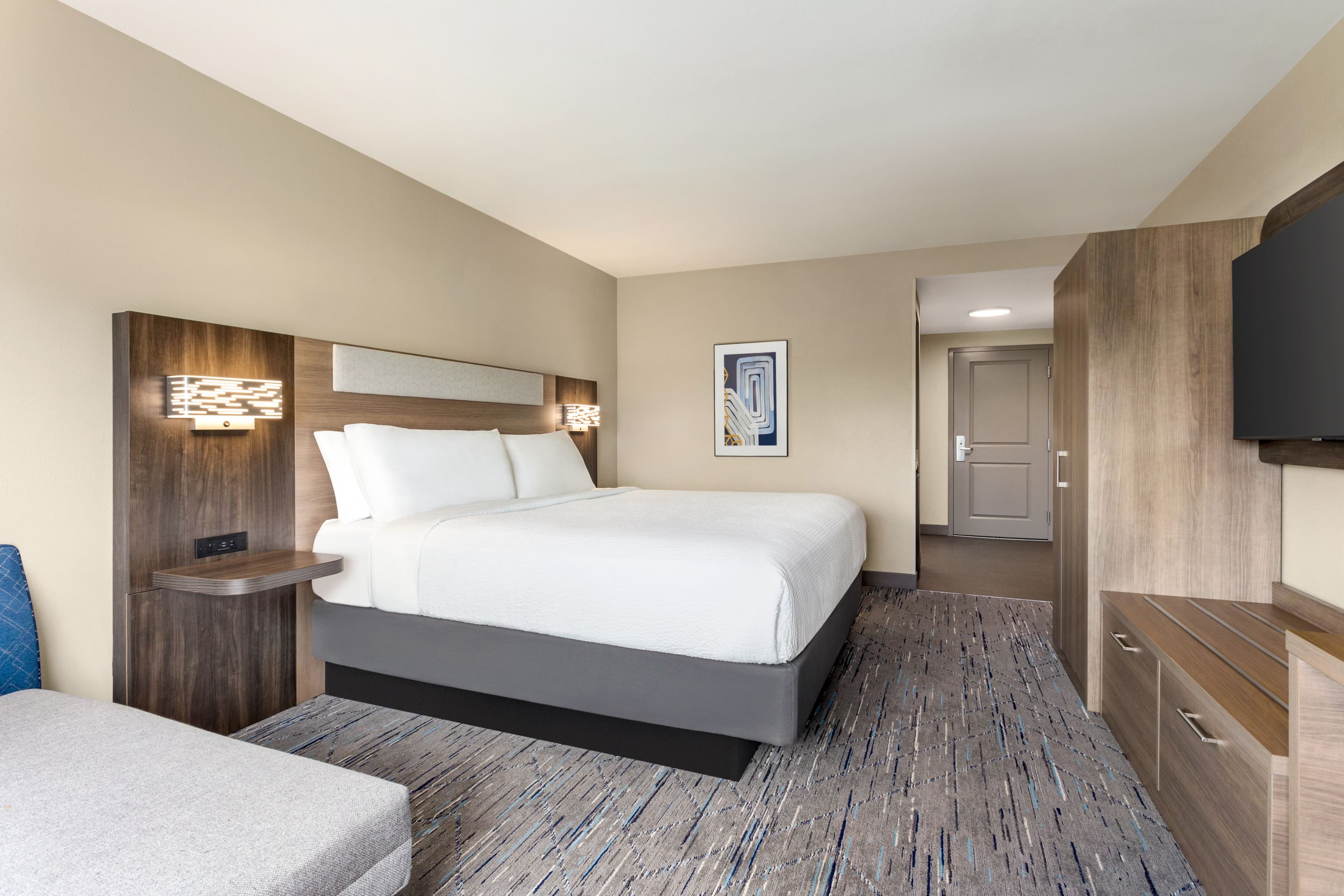 Holiday Inn Express & Suites Fort Pierce West — 7