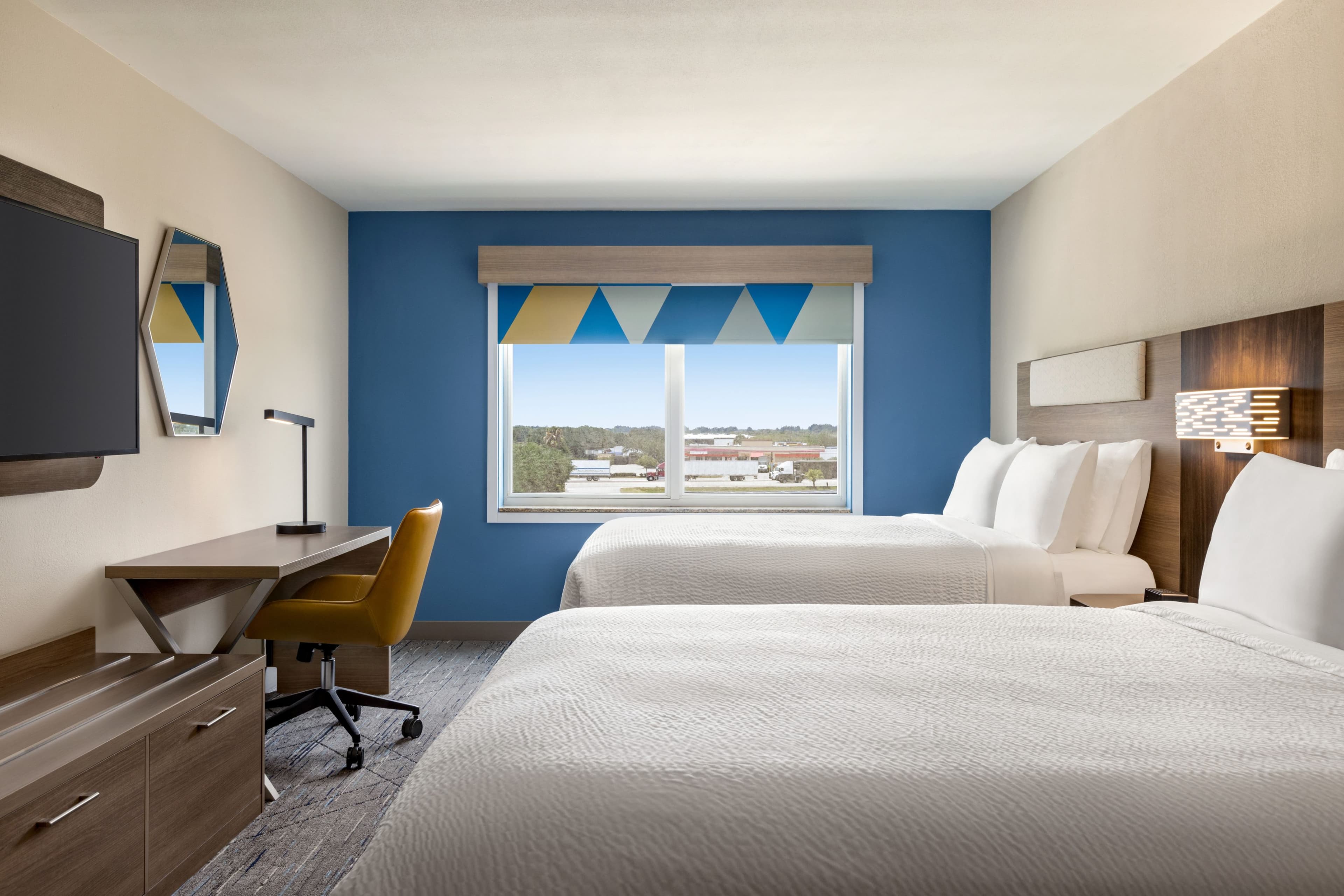 Holiday Inn Express & Suites Fort Pierce West — 11