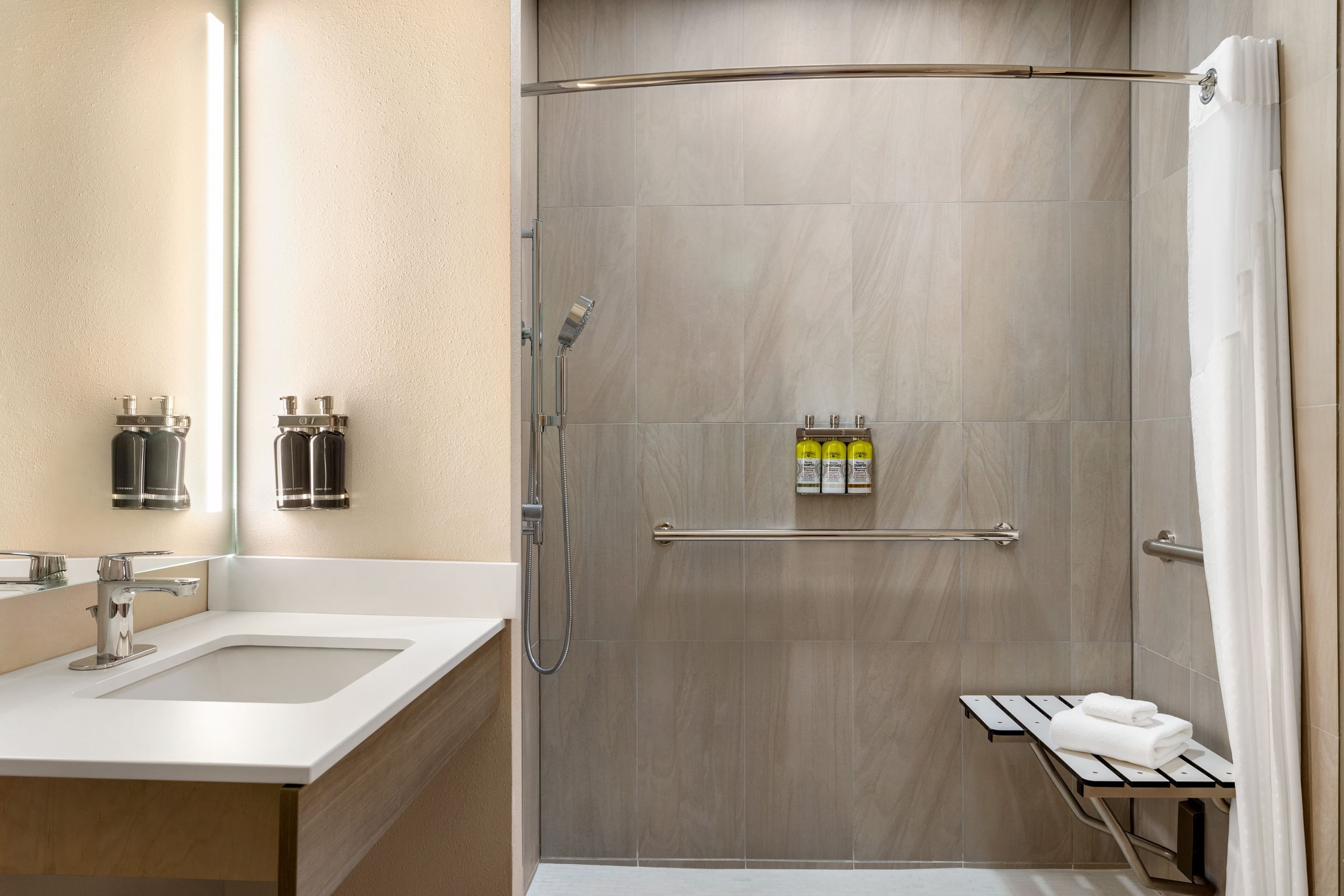 Holiday Inn Express & Suites Fort Pierce West — 9