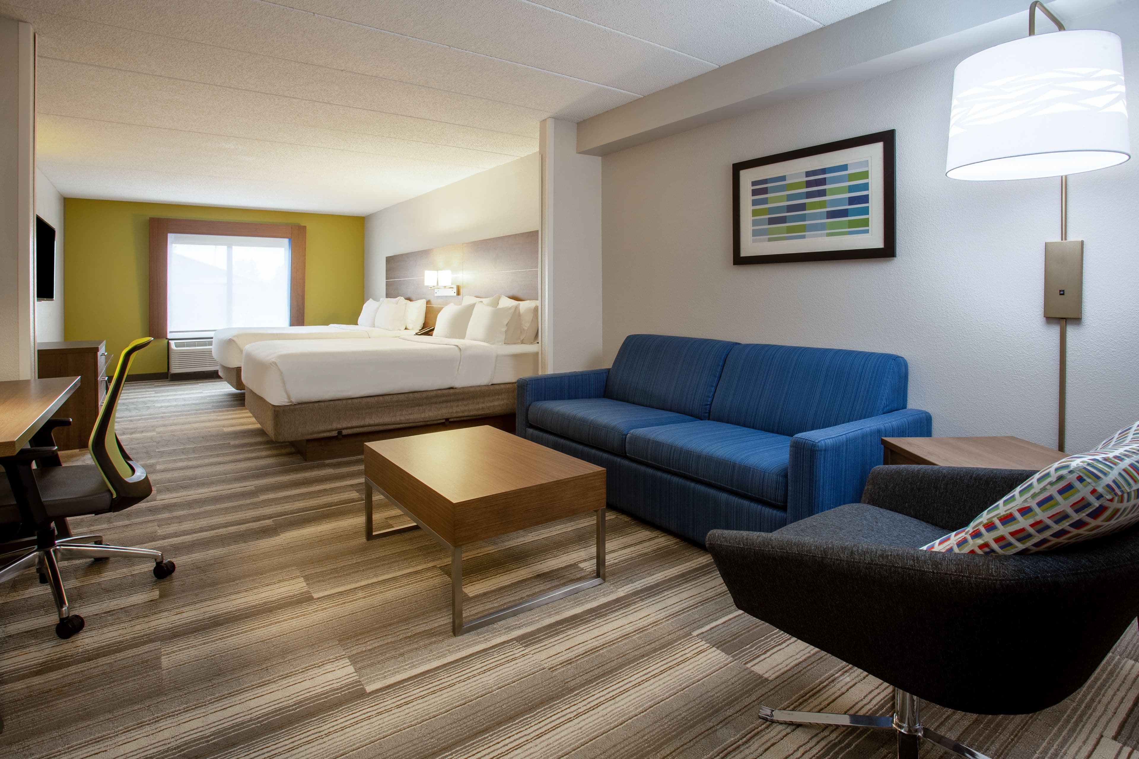 Holiday Inn Express & Suites Fort Wayne — 31
