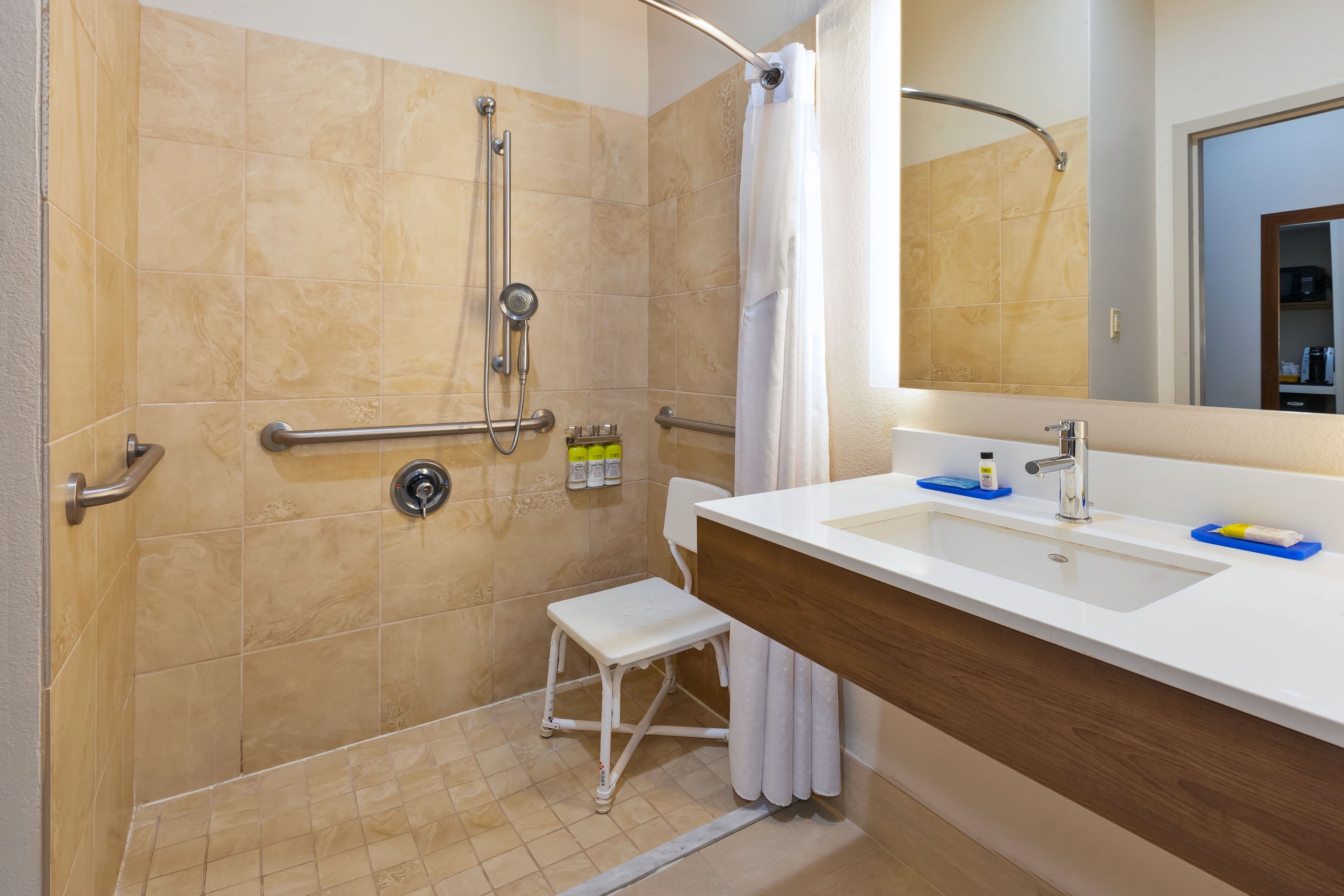 Holiday Inn Express & Suites Dayton South Franklin — 12