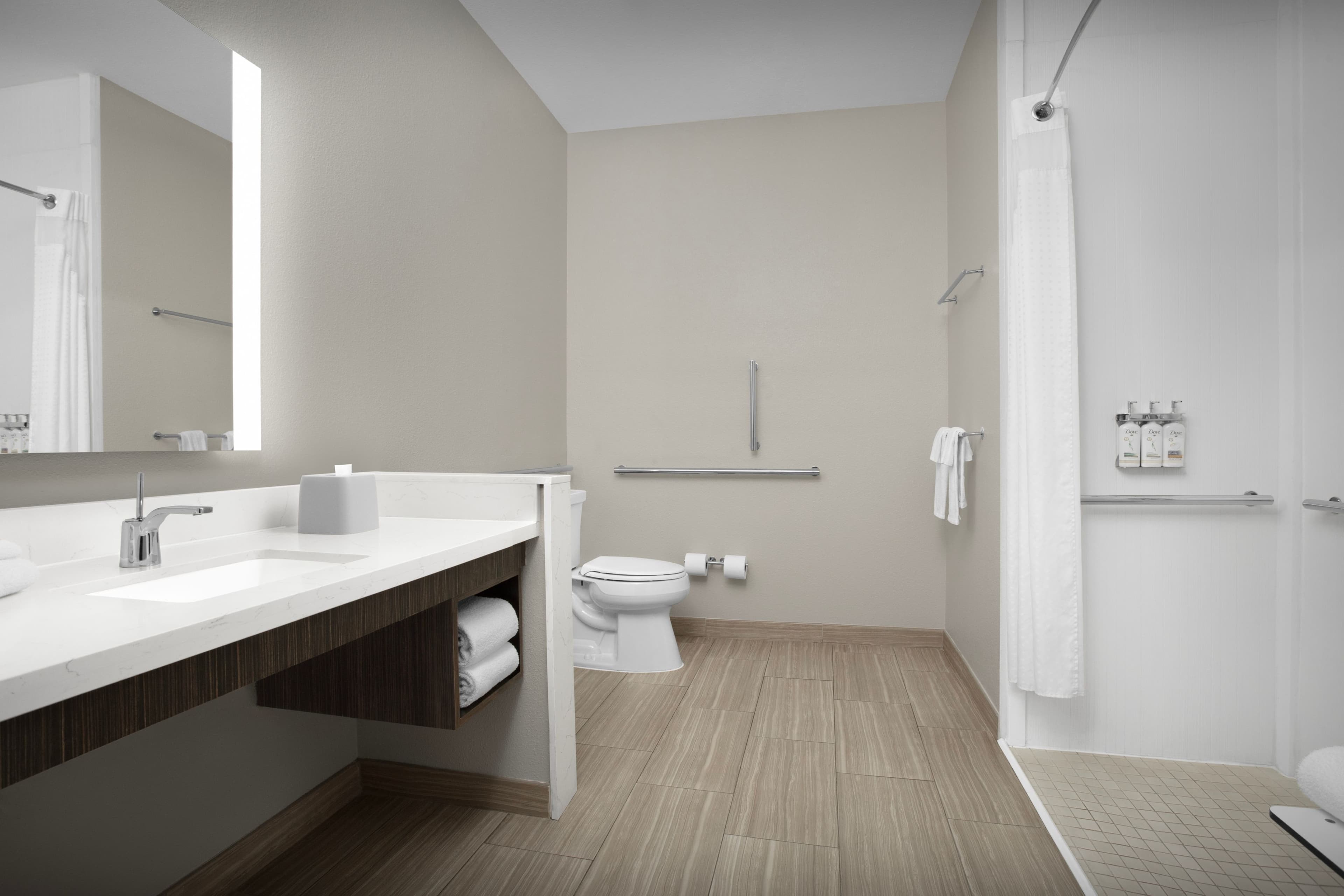 Holiday Inn Express & Suites Birmingham North - Fultondale — 17