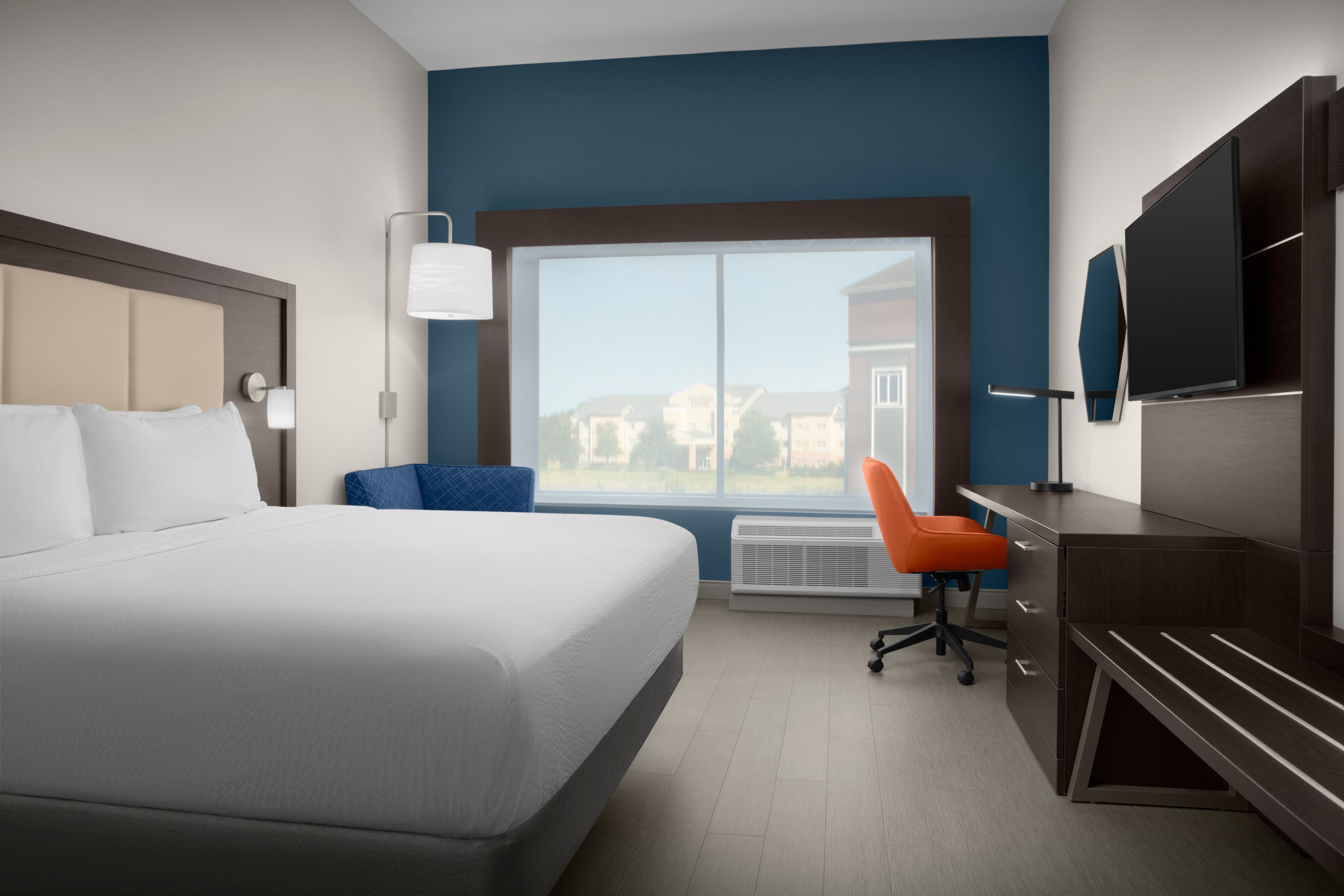 Holiday Inn Express & Suites Birmingham North - Fultondale — 16
