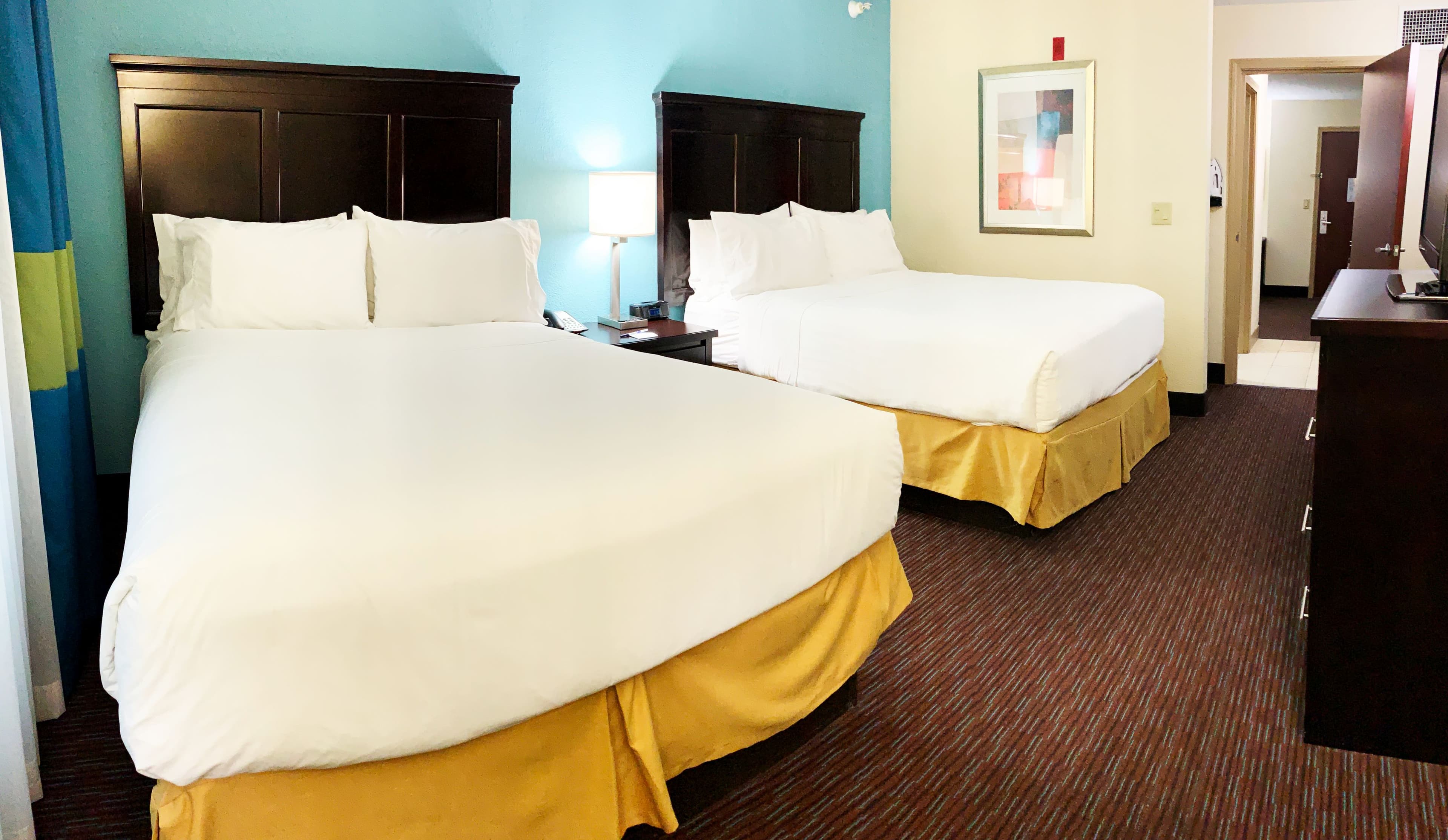 Holiday Inn Express & Suites Gainesville — 8