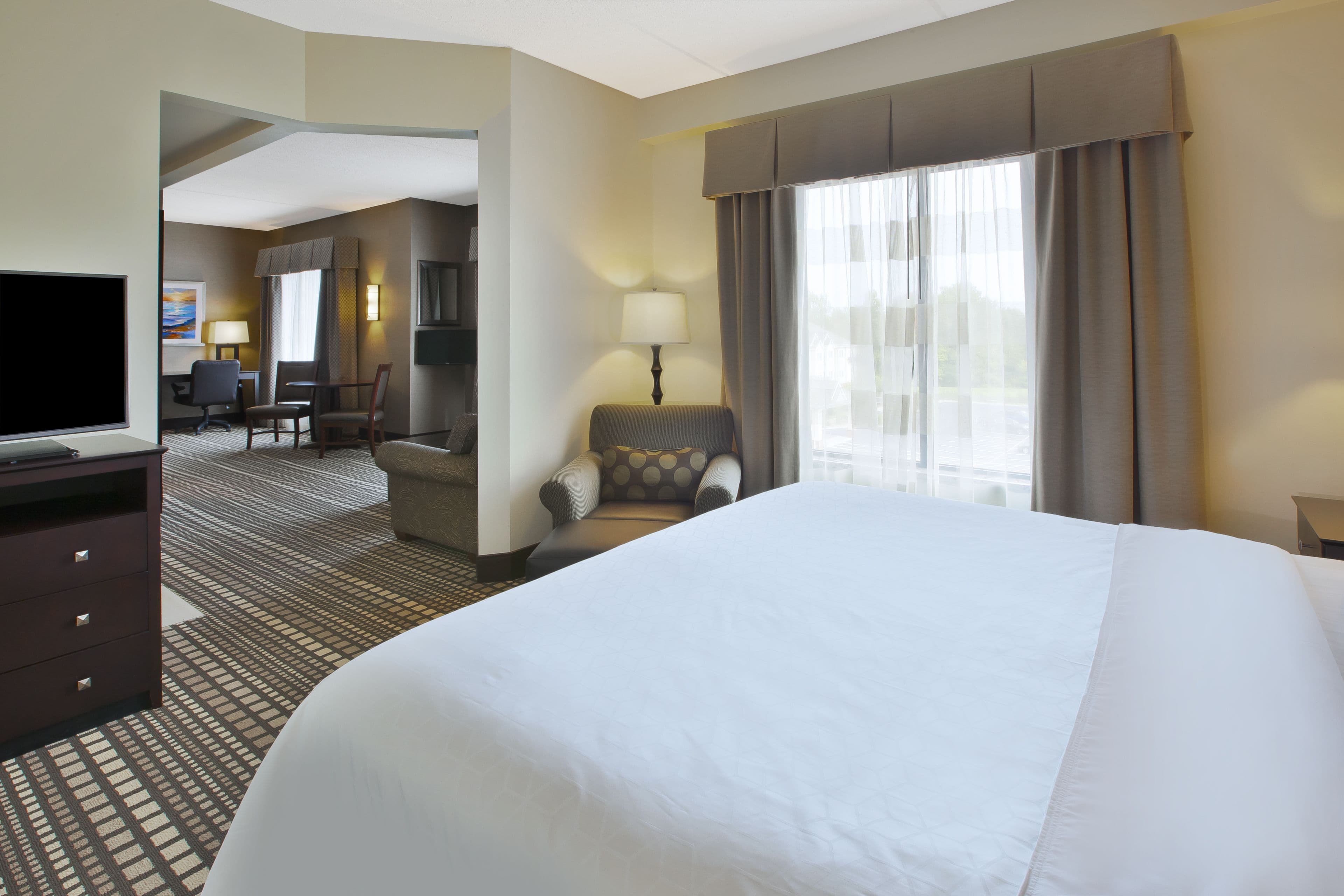 Holiday Inn Express & Suites Geneva Finger Lakes — 50