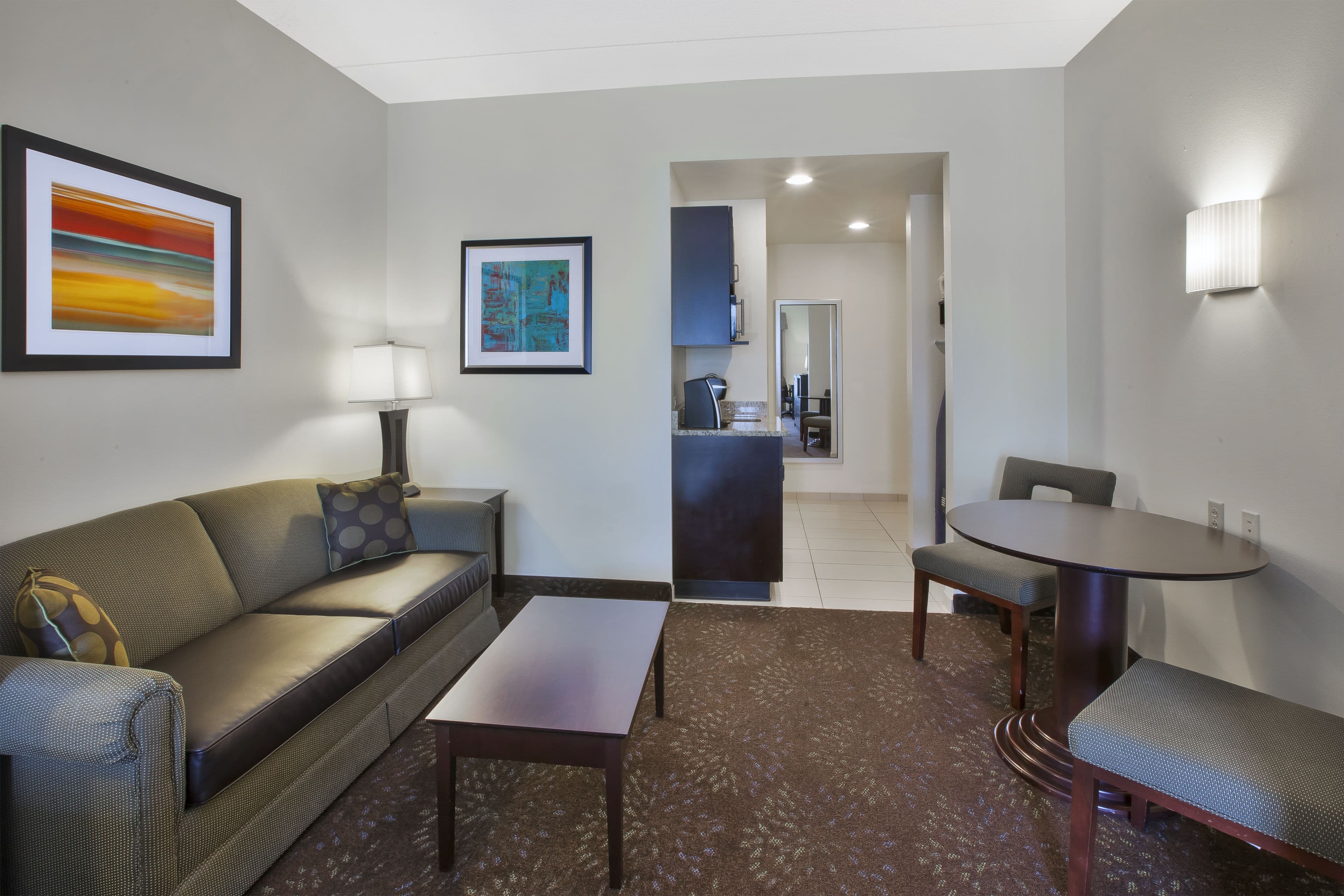 Holiday Inn Express & Suites Geneva Finger Lakes — 43