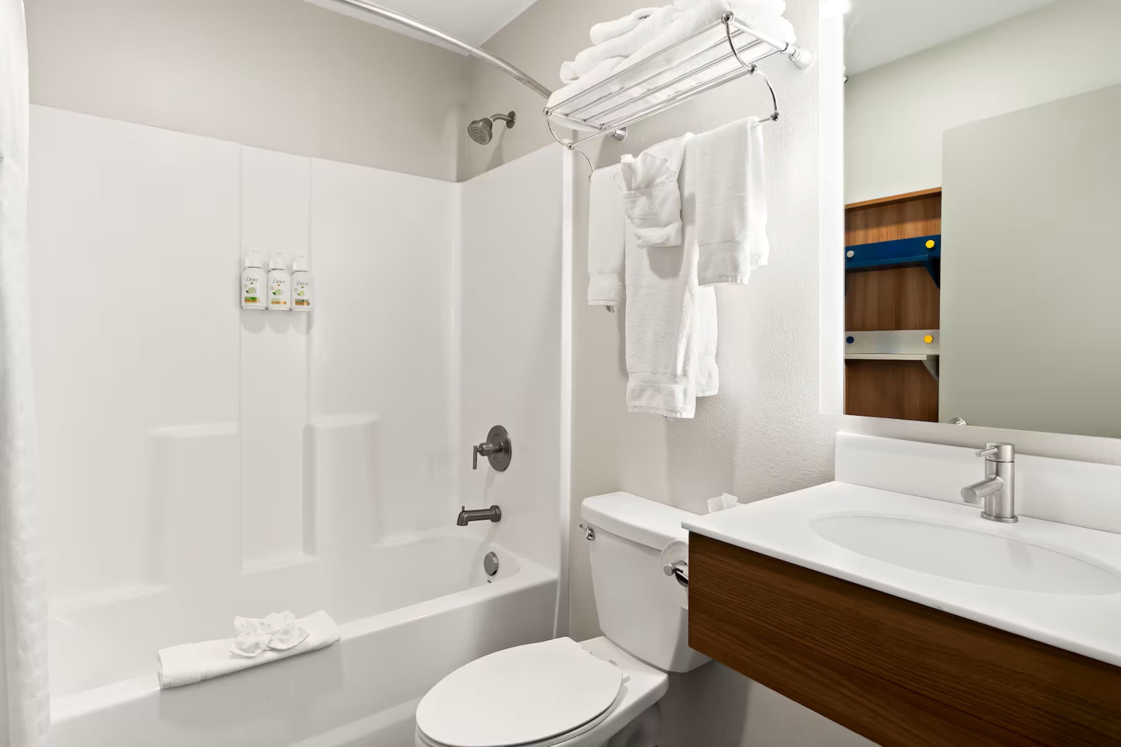Holiday Inn Express & Suites George - Quincy South — 22