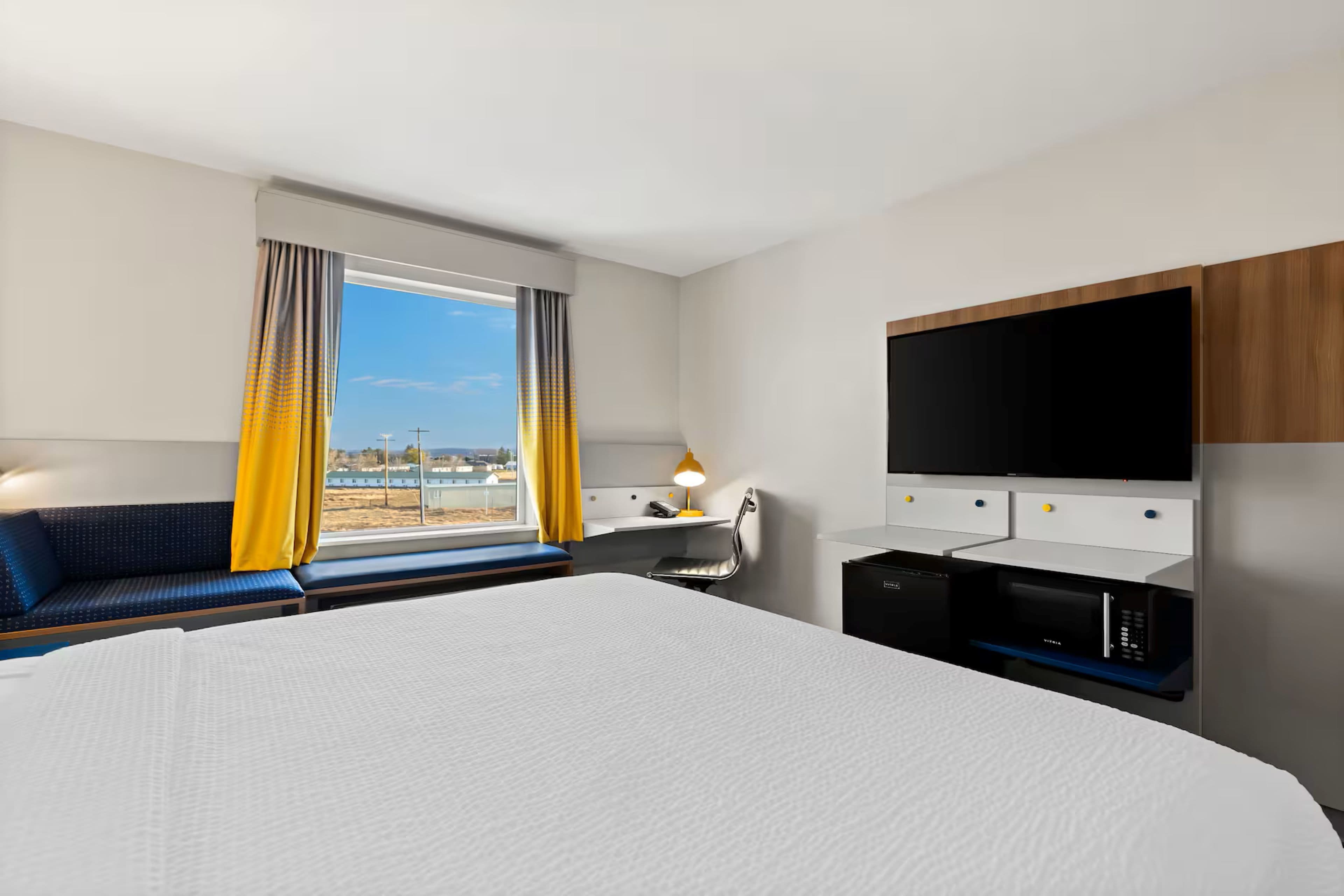 Holiday Inn Express & Suites George - Quincy South — 8