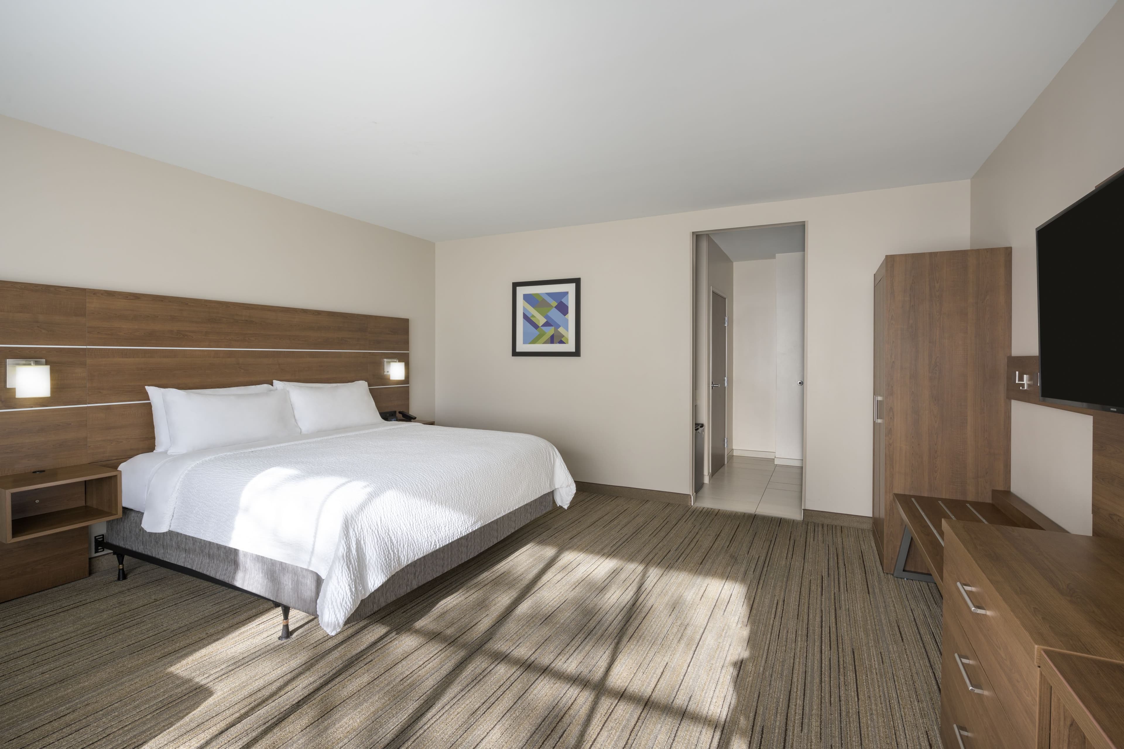 Holiday Inn Express & Suites Phoenix East - Gilbert — 7