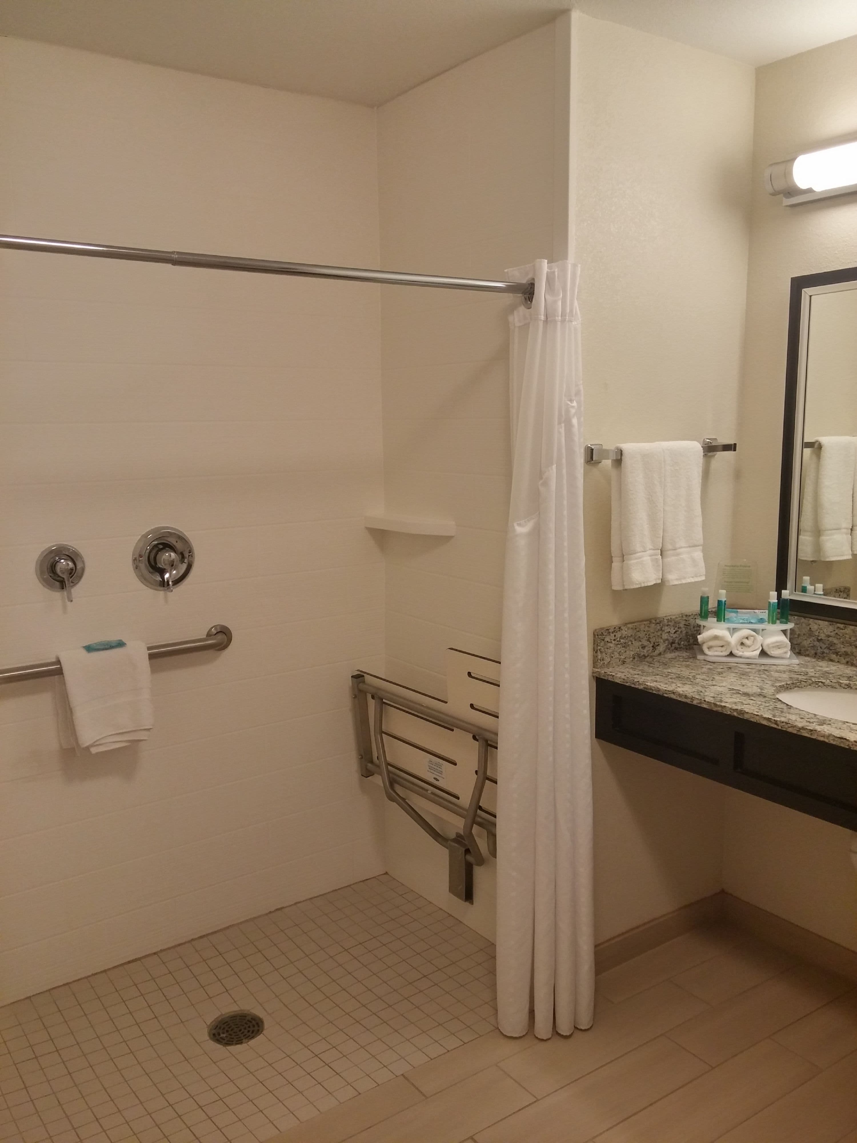 Holiday Inn Express & Suites Golden - Denver Area — 9