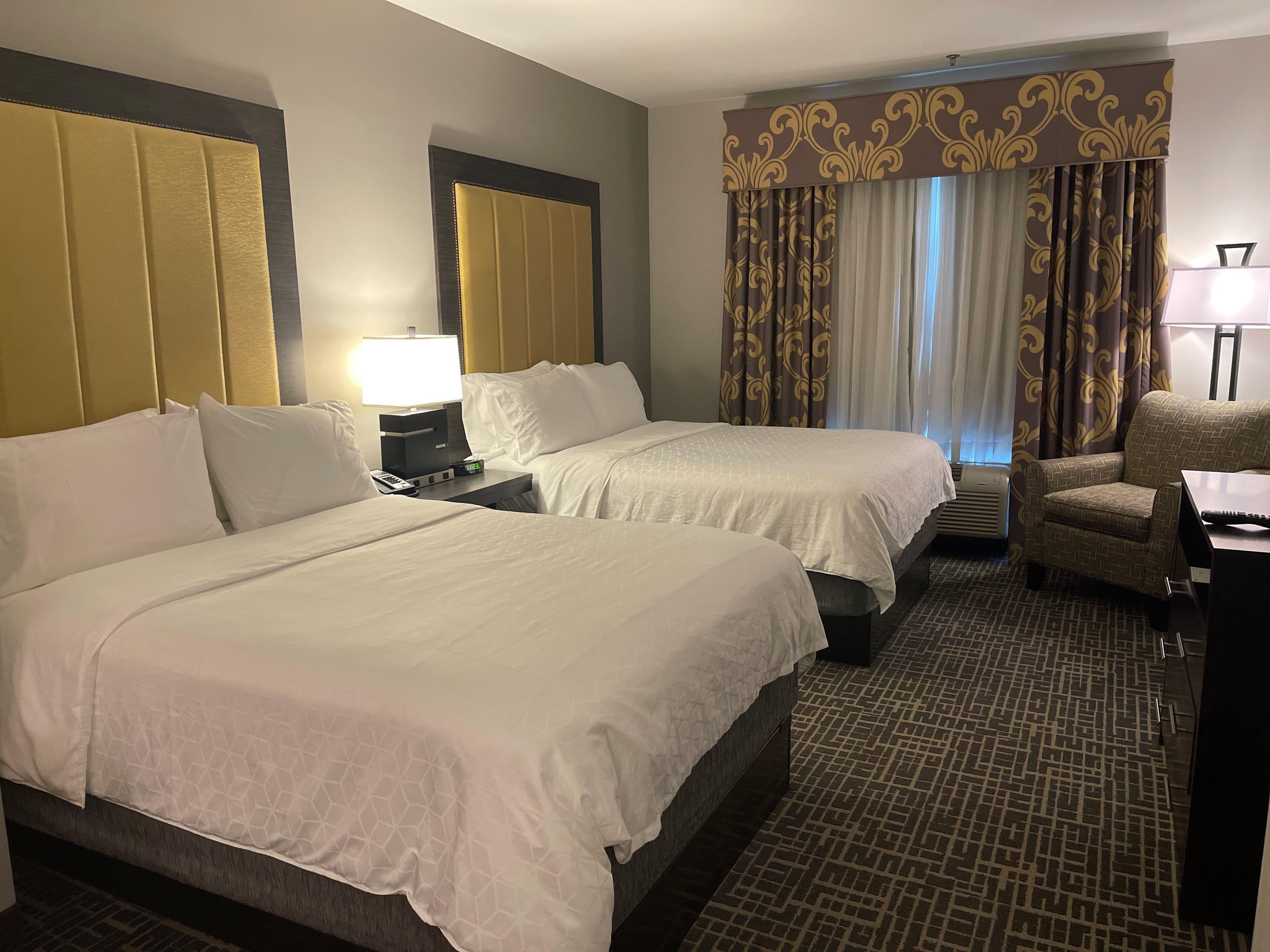 Holiday Inn Express & Suites Gonzales — 13