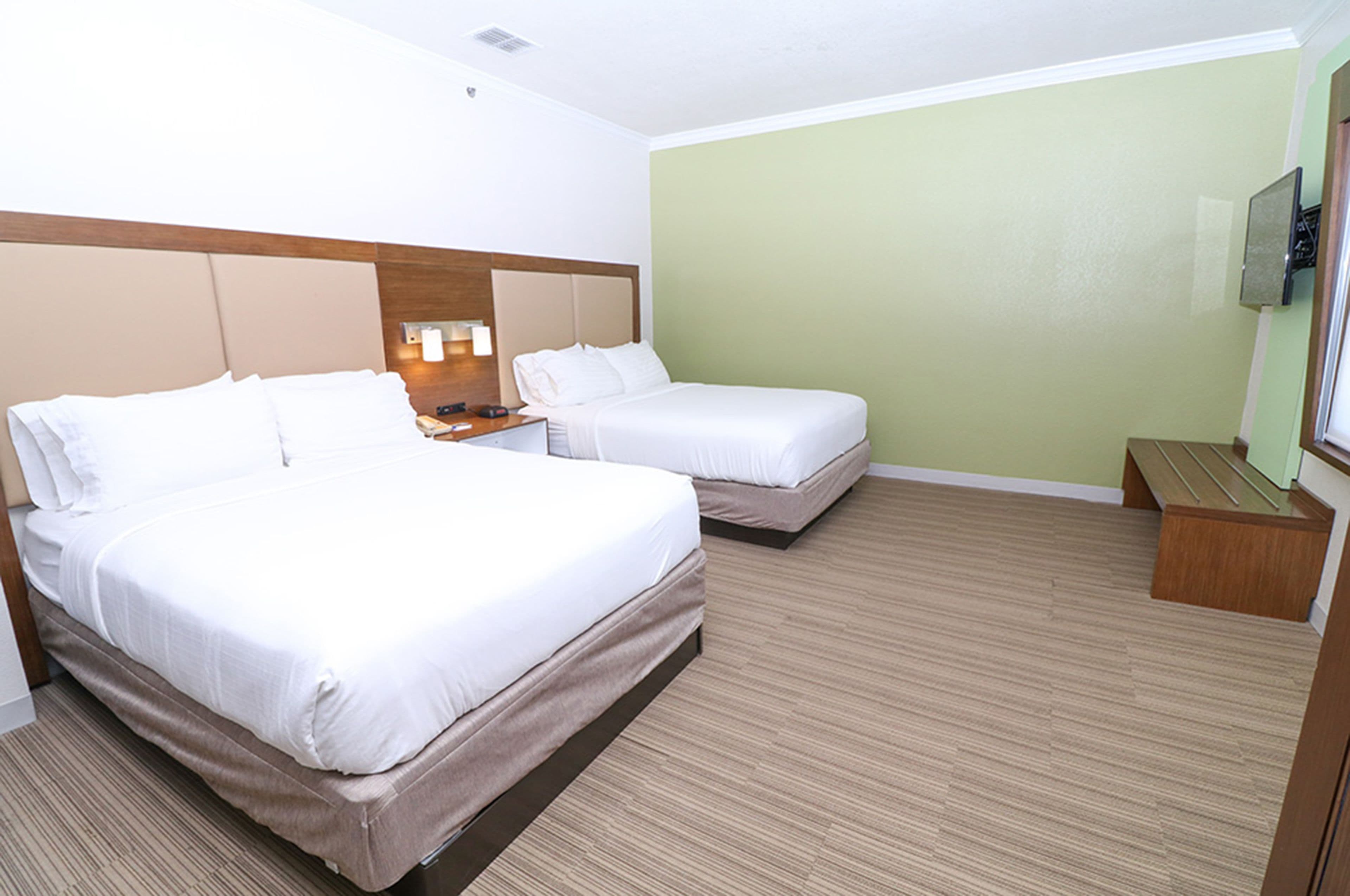 Holiday Inn Express & Suites Greenville — 19
