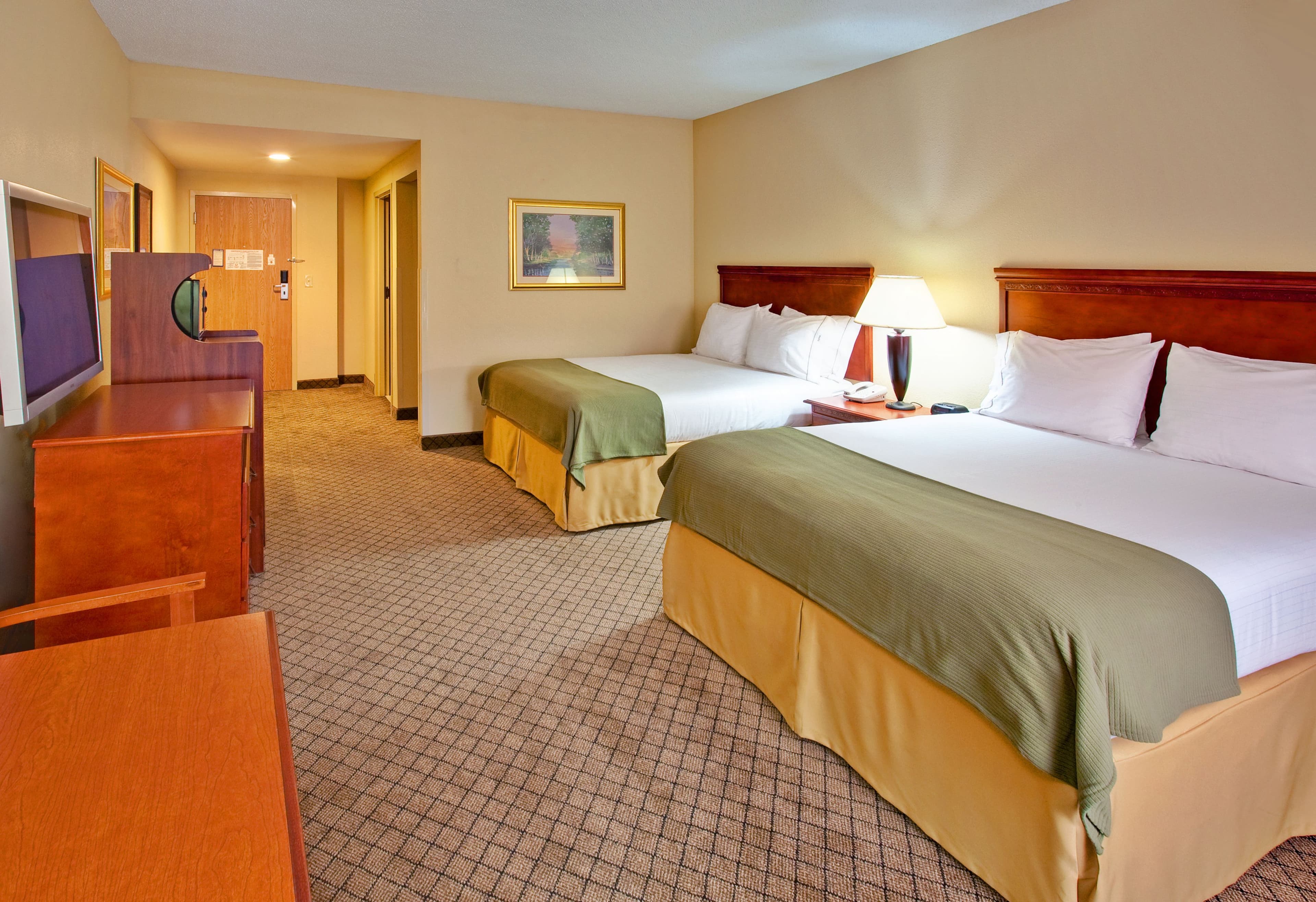 Holiday Inn Express & Suites Greenwood — 25