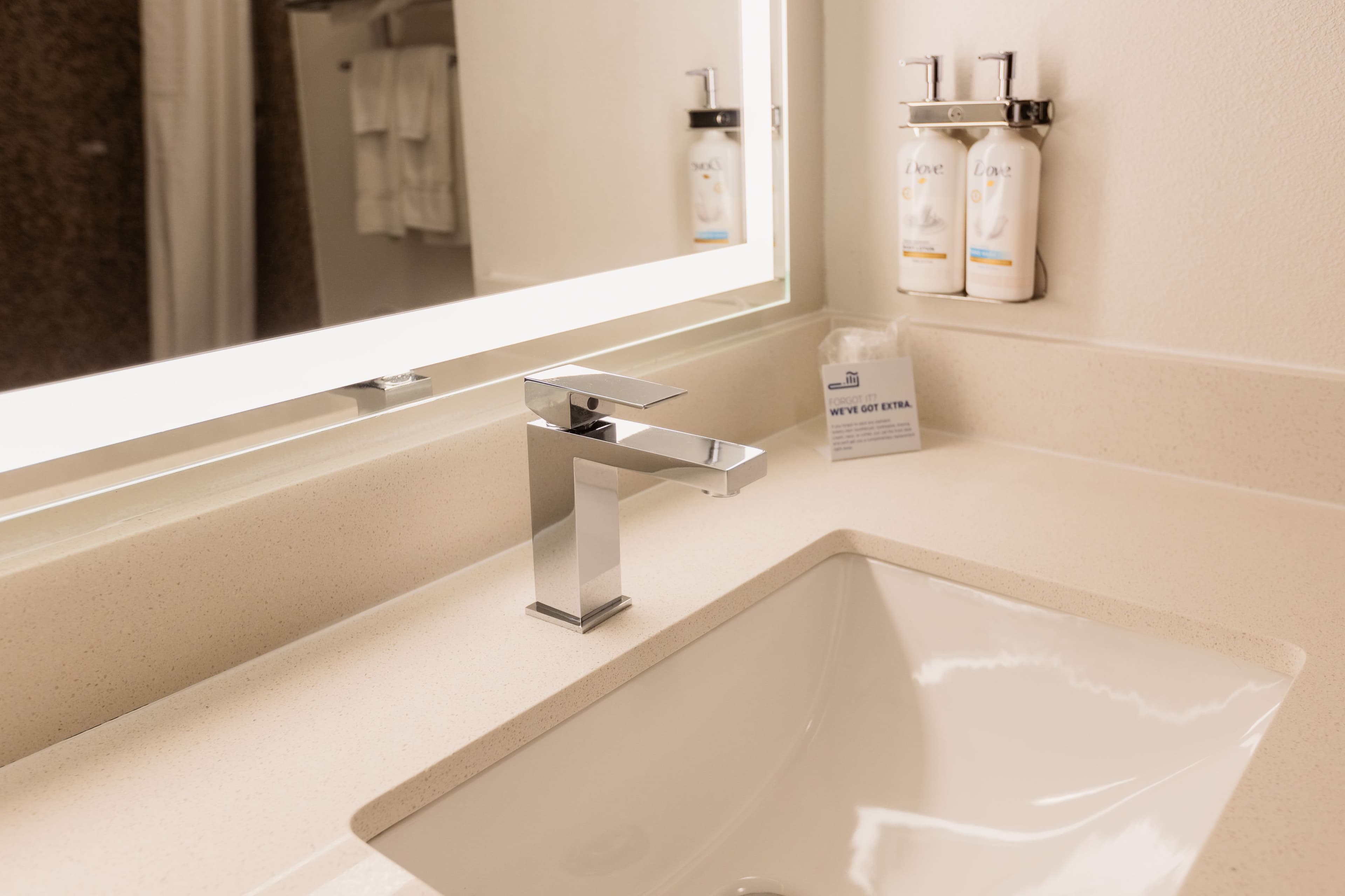 Holiday Inn Express & Suites Guthrie North Edmond — 5