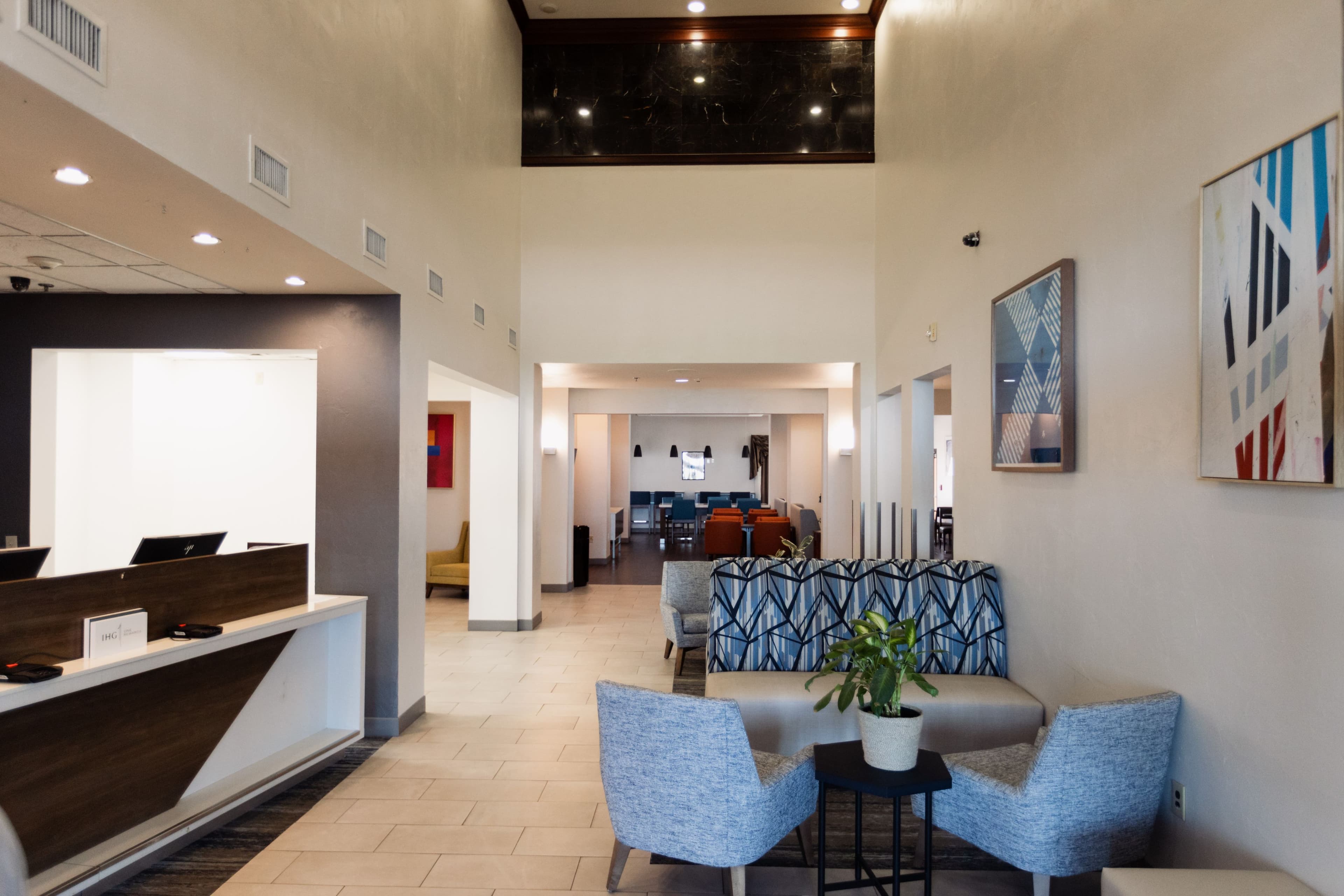 Holiday Inn Express & Suites Guthrie North Edmond