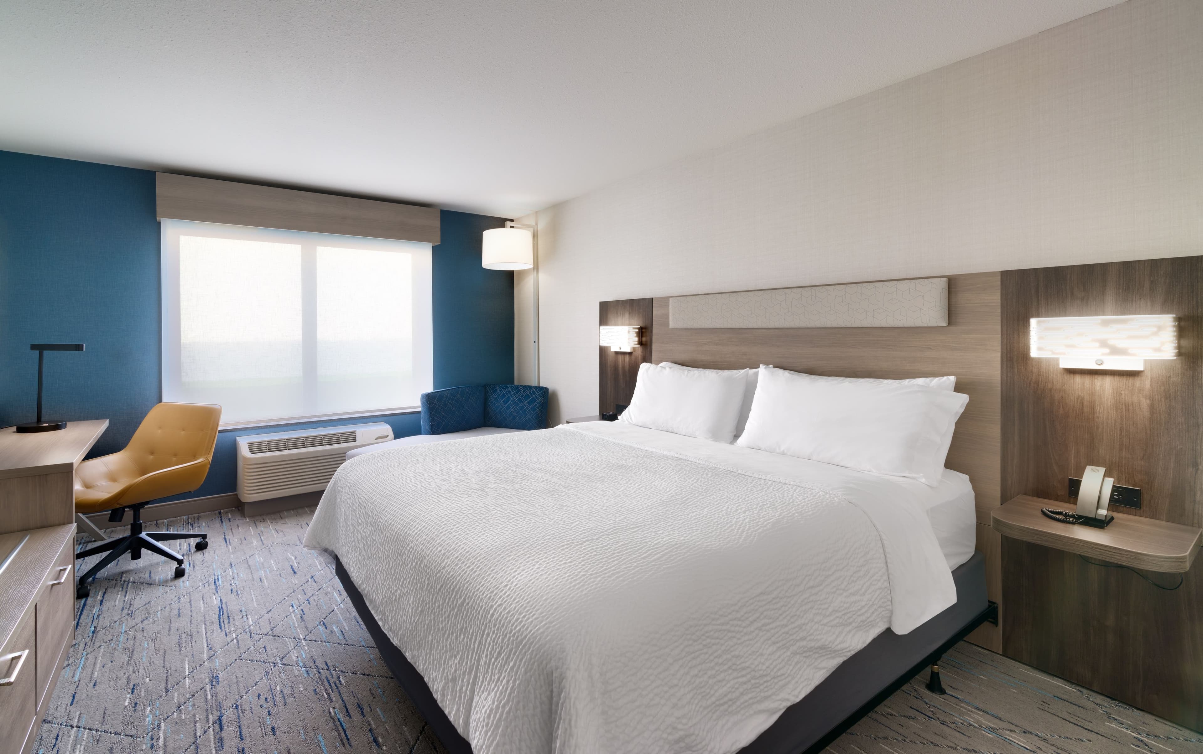 Holiday Inn Express & Suites Helena - Image 3