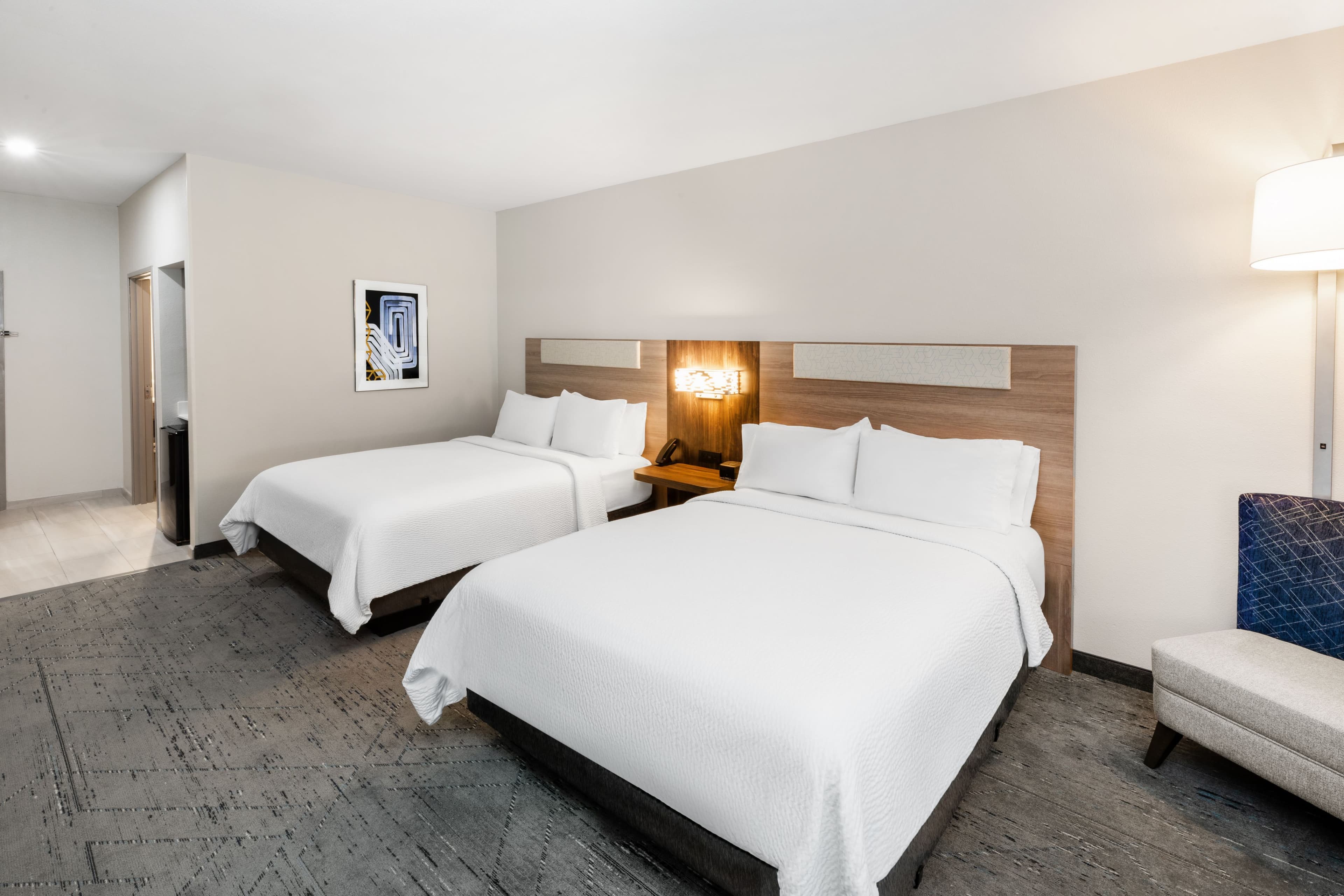 Holiday Inn Express & Suites Henderson-Traffic Star — 8