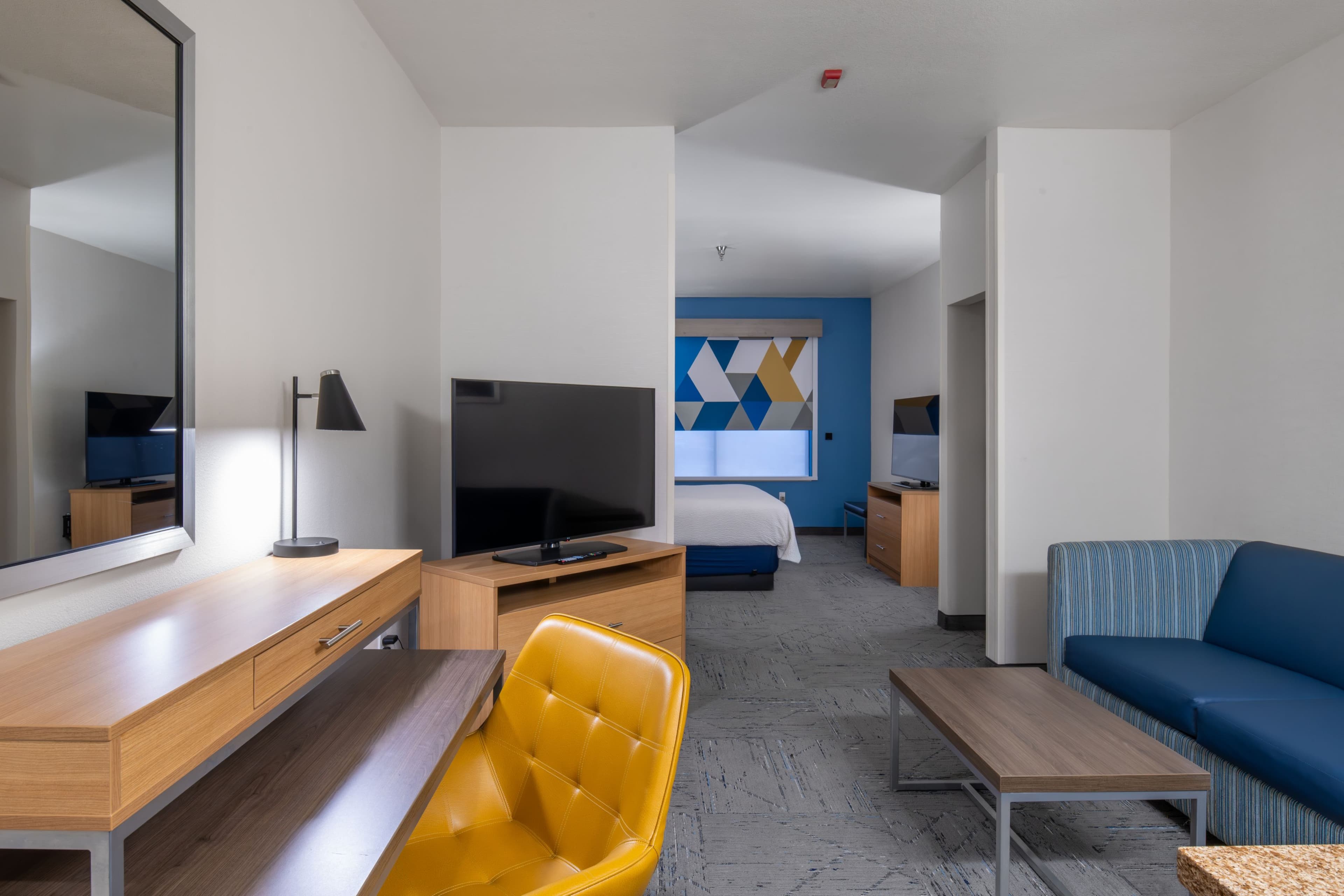 Holiday Inn Express & Suites Henderson — 32