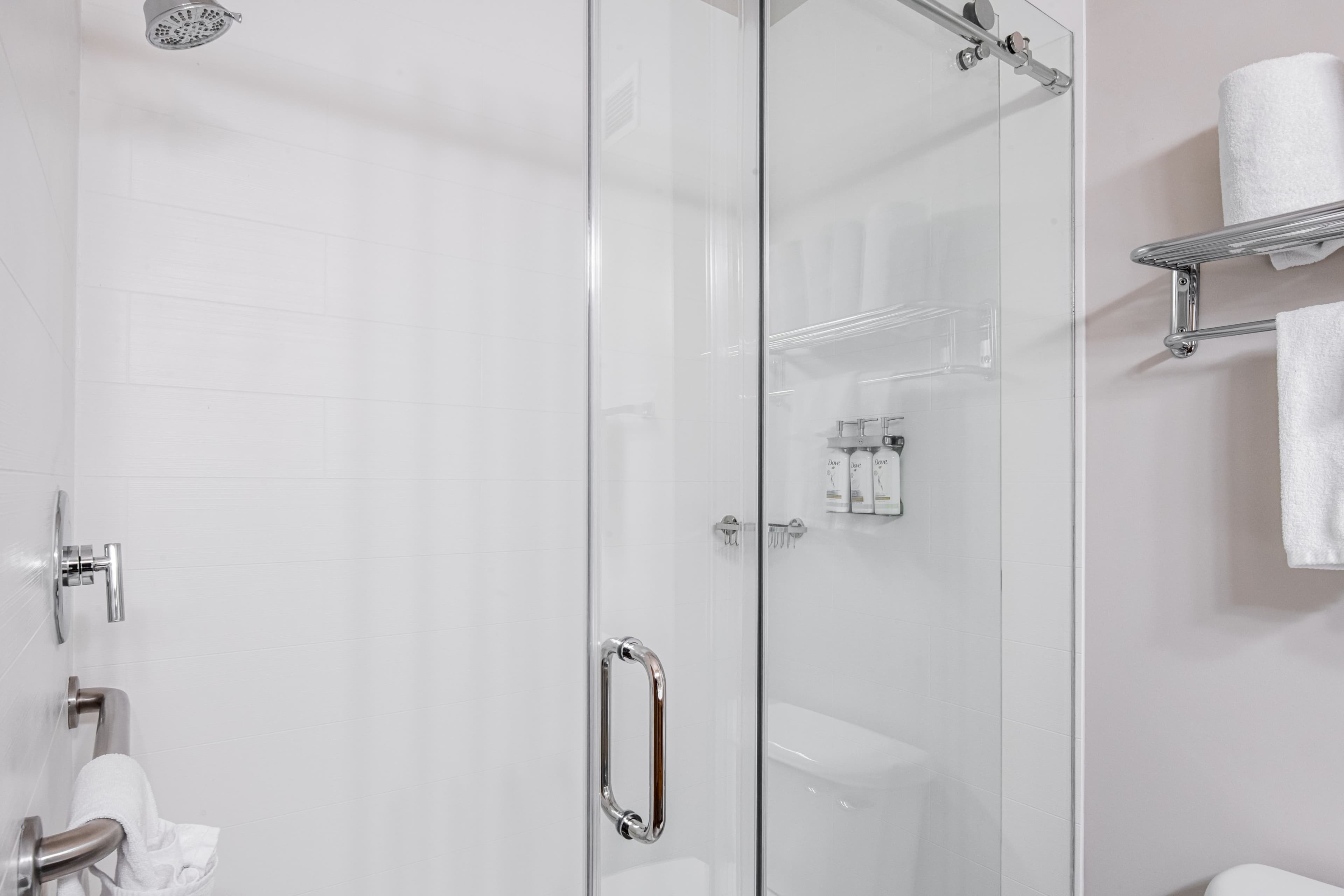 Holiday Inn Express & Suites Henderson — 23