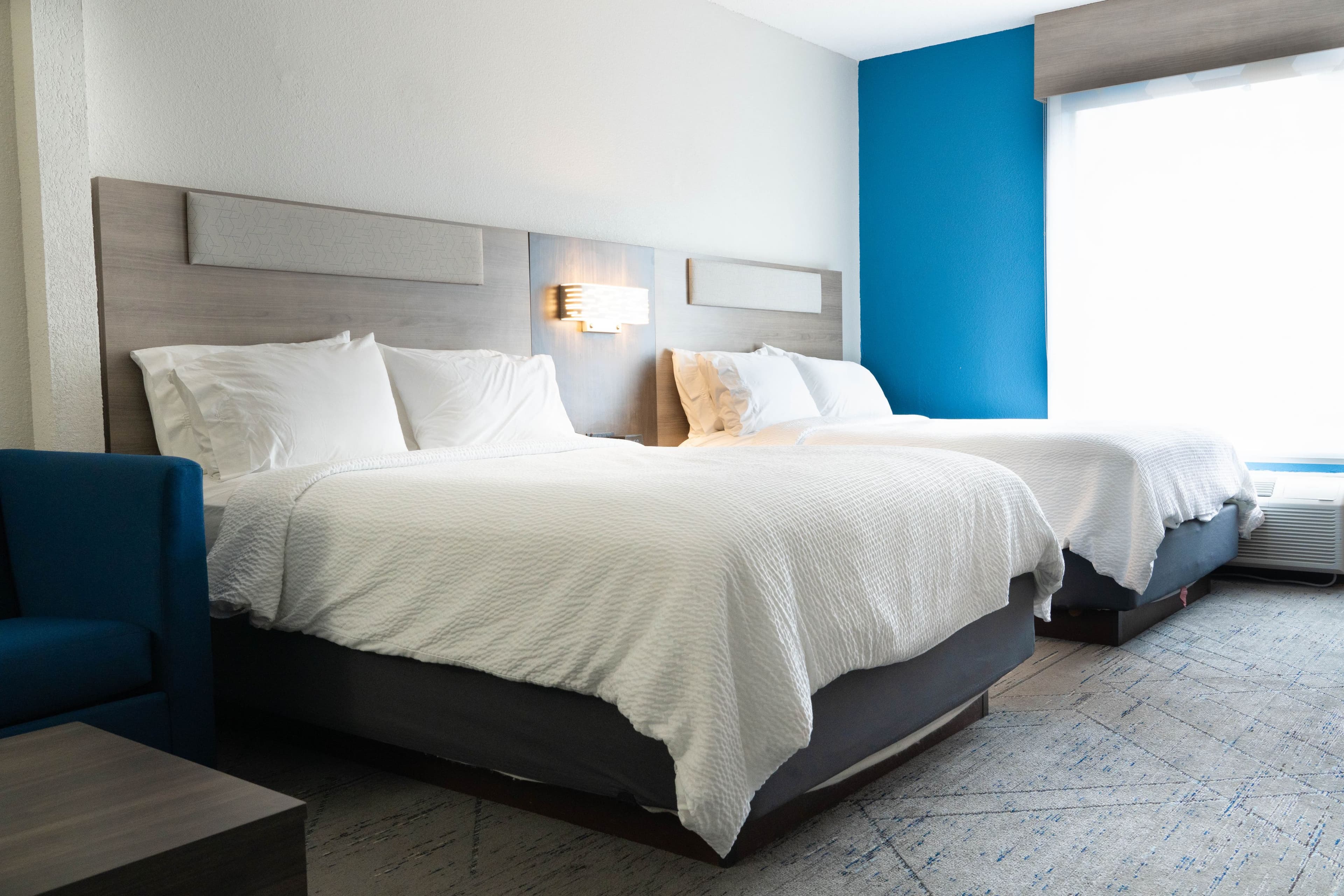 Holiday Inn Express & Suites Hiawassee — 7