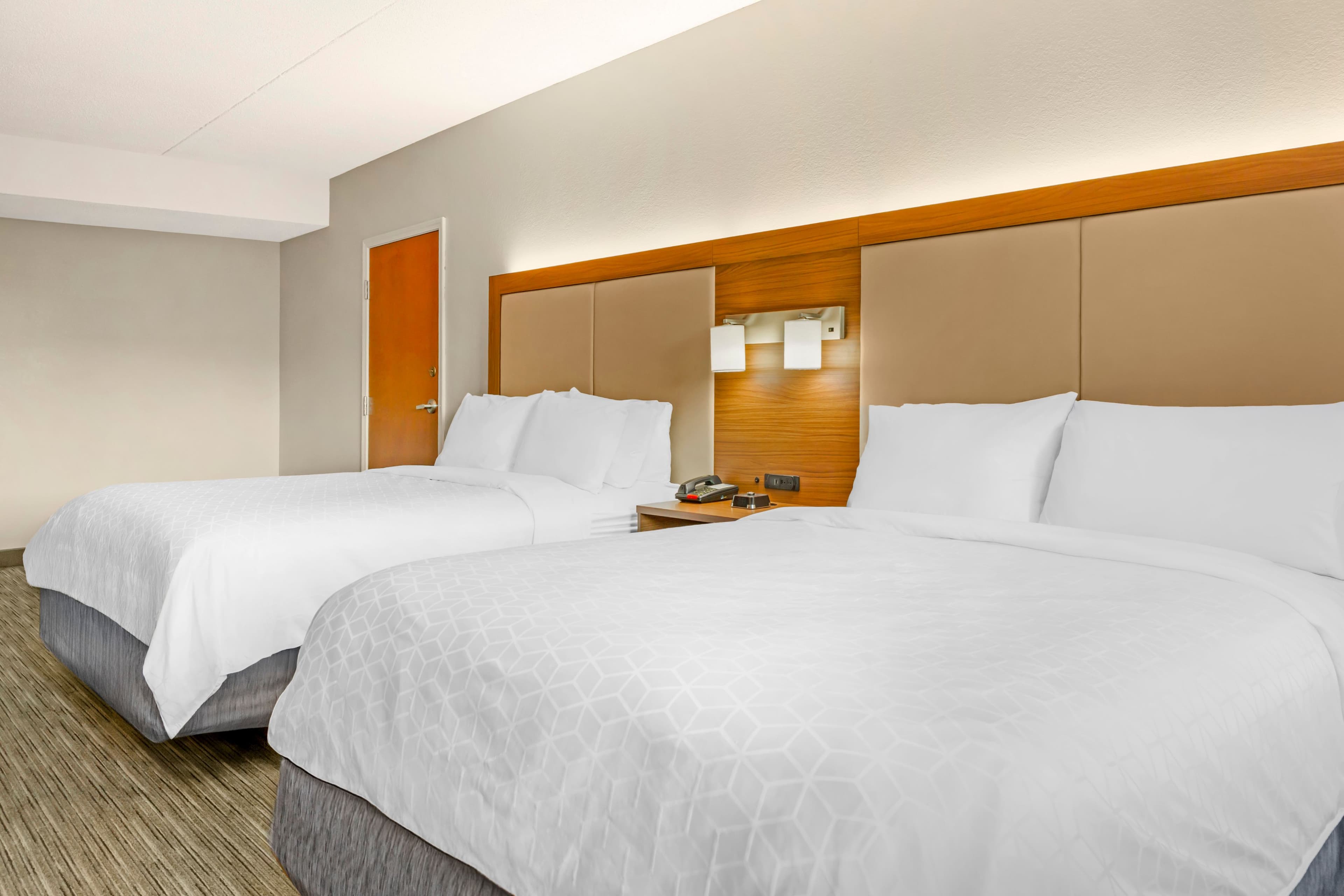 Holiday Inn Express & Suites Louisville South-Hillview — 23