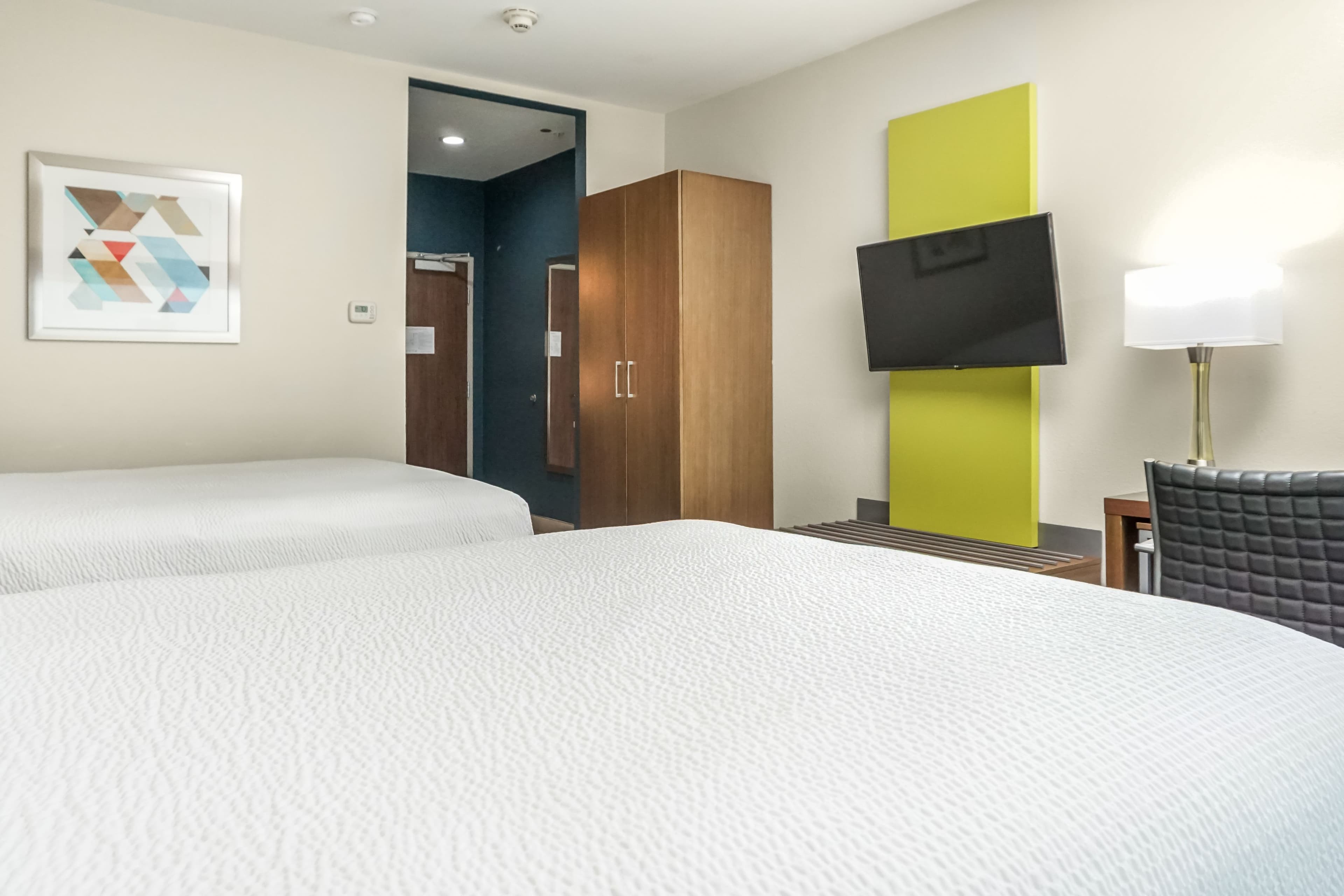 Holiday Inn Express & Suites Houston Westchase - Westheimer — 30