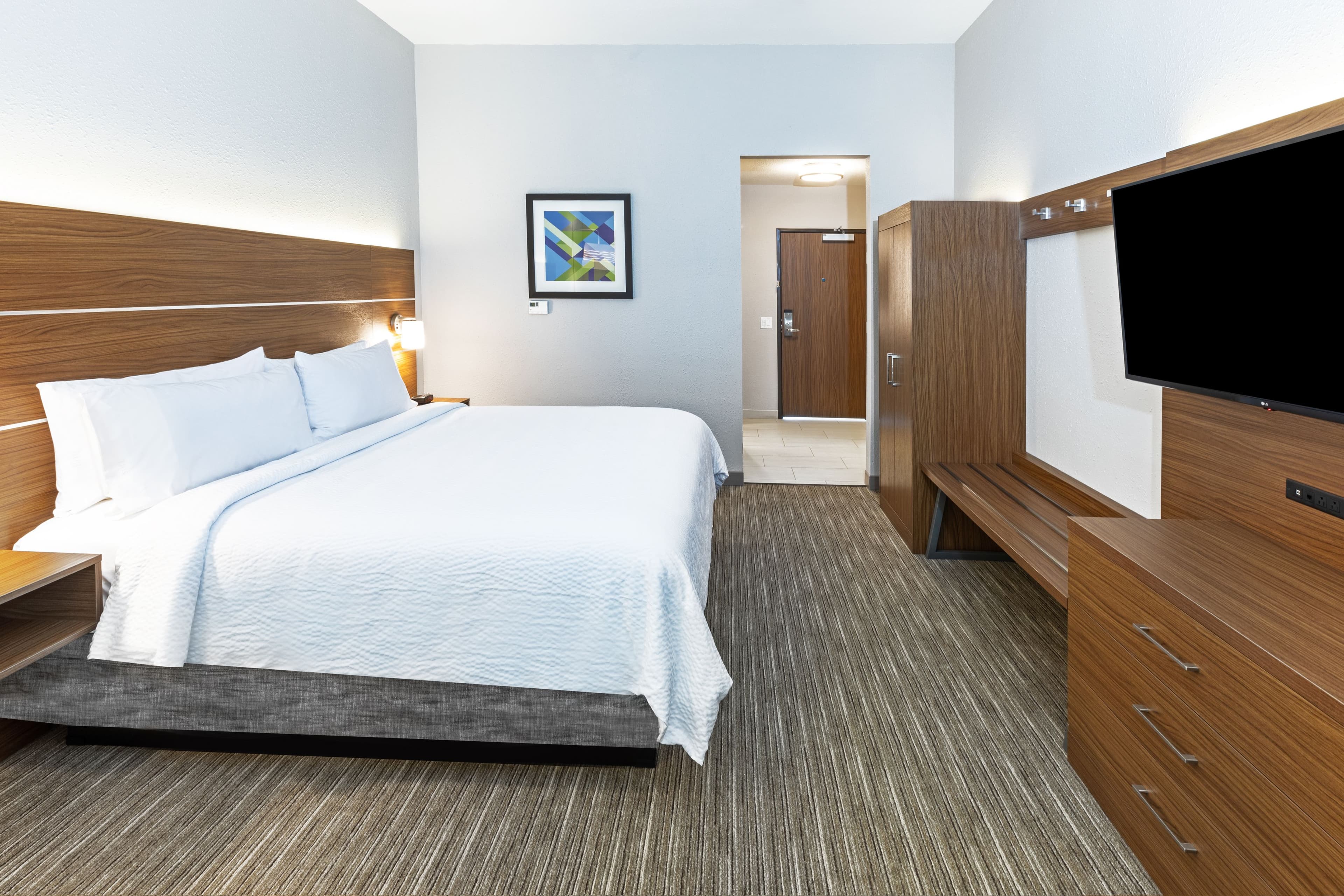 Holiday Inn Express & Suites Houston - Downtown North — 10