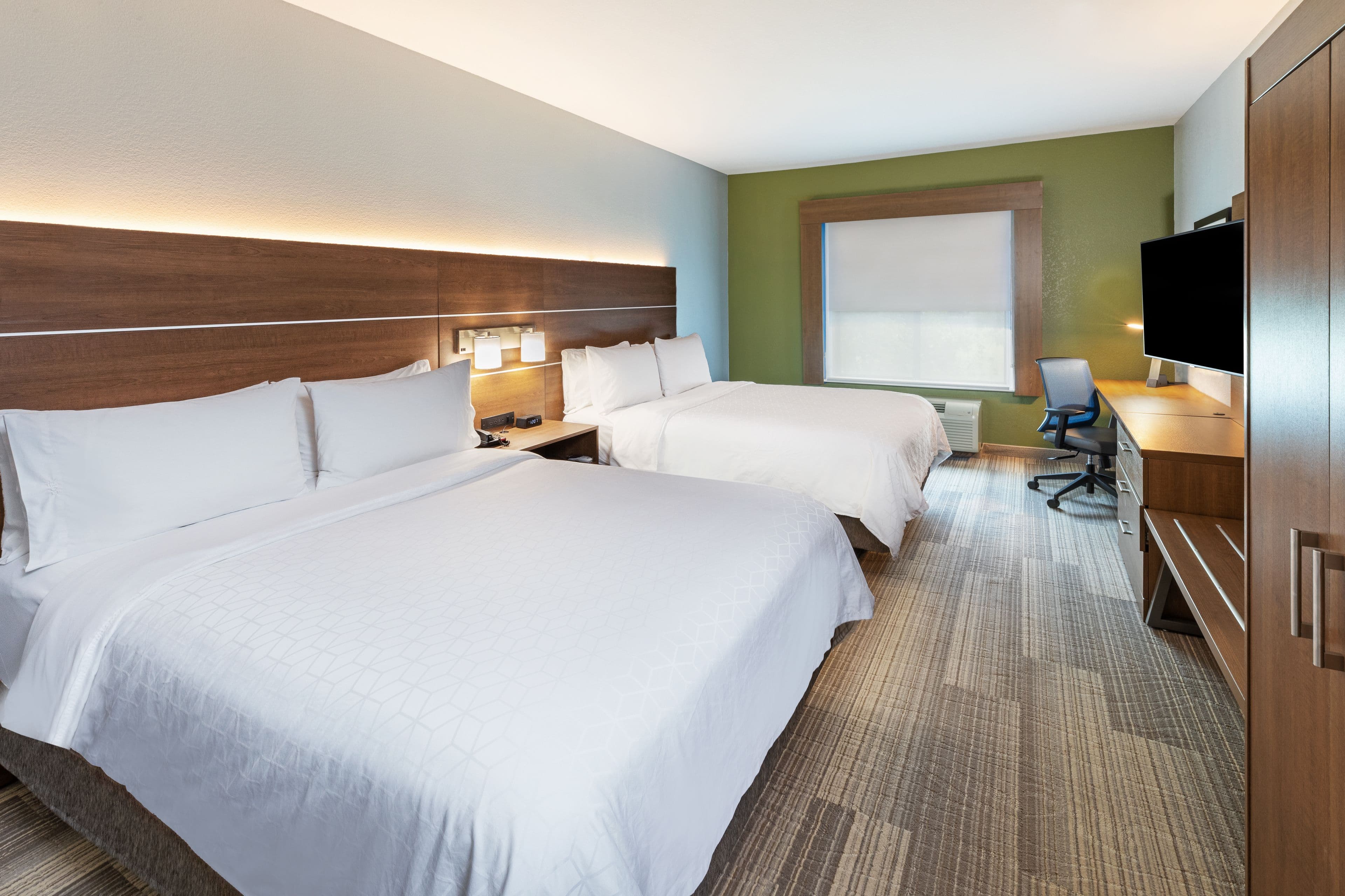 Holiday Inn Express & Suites Austin NE - Hutto — 12