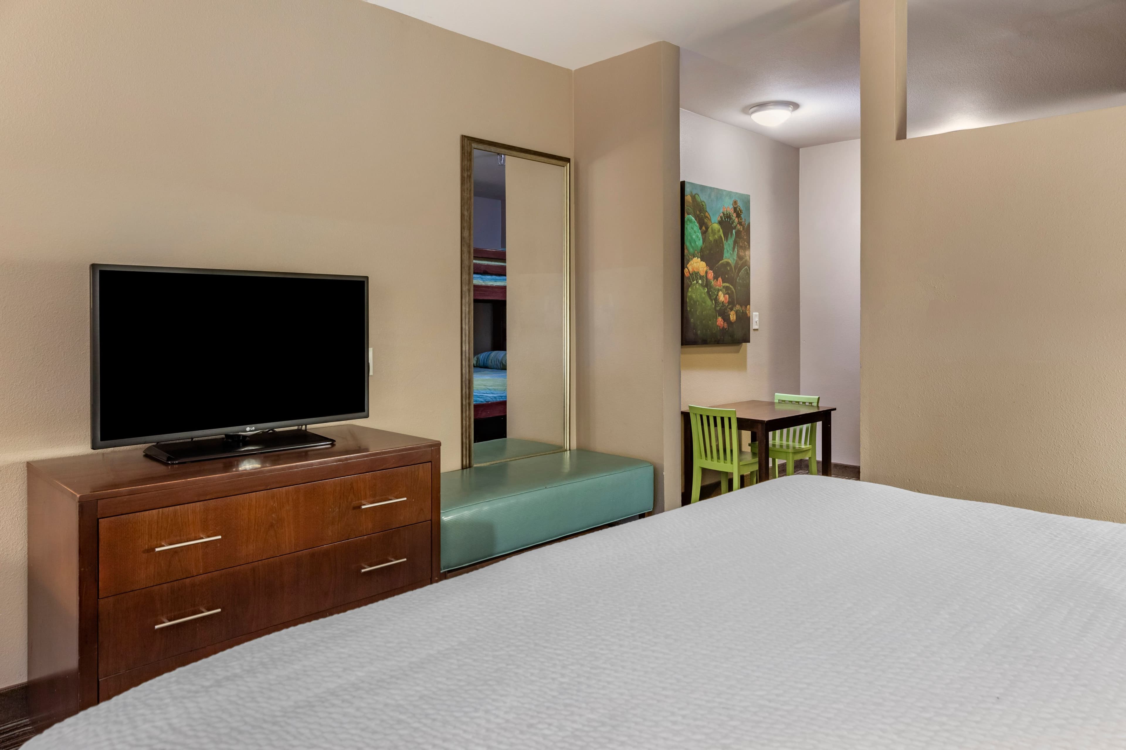 Holiday Inn Express & Suites Indio - Coachella Valley — 35