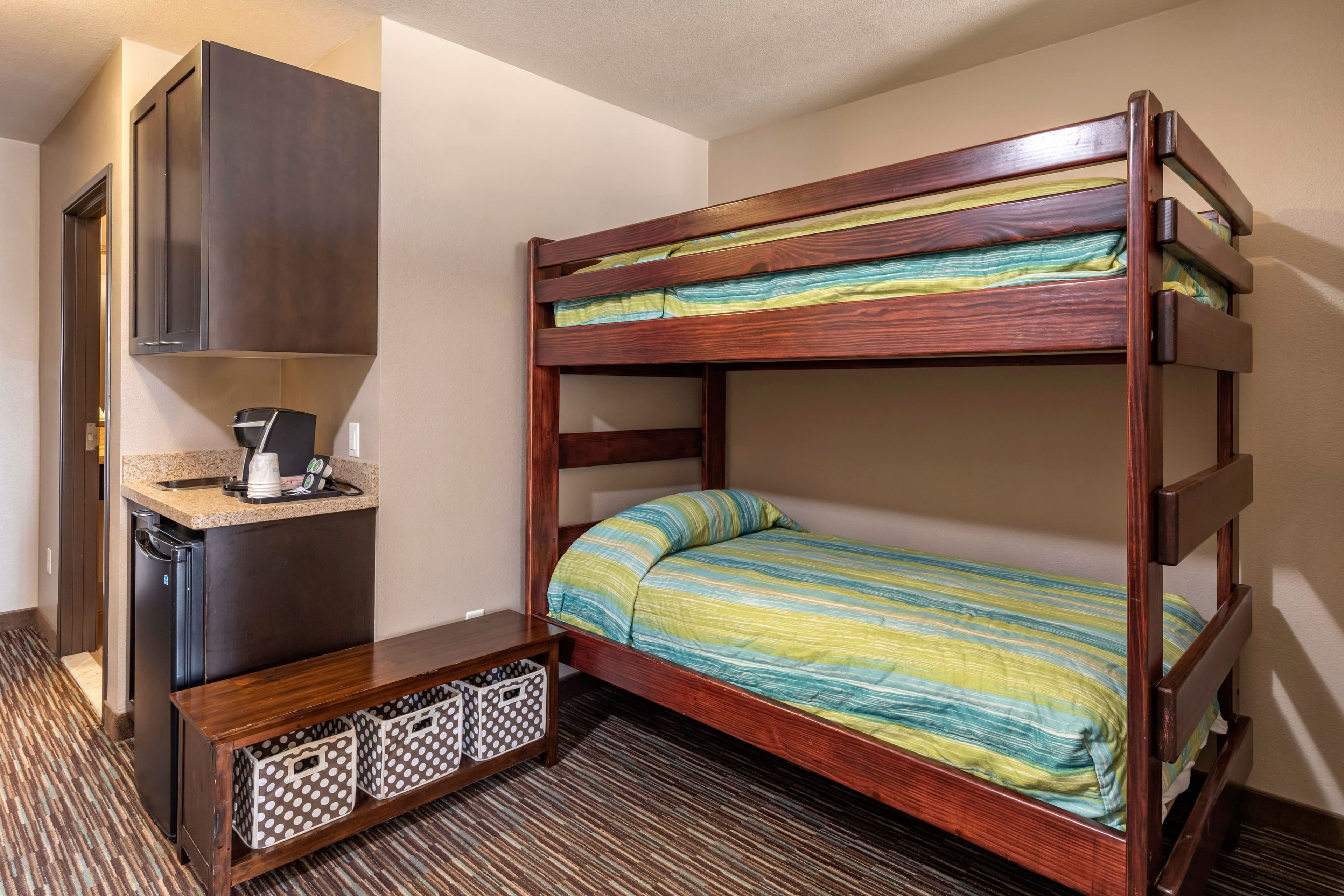 Holiday Inn Express & Suites Indio - Coachella Valley — 34