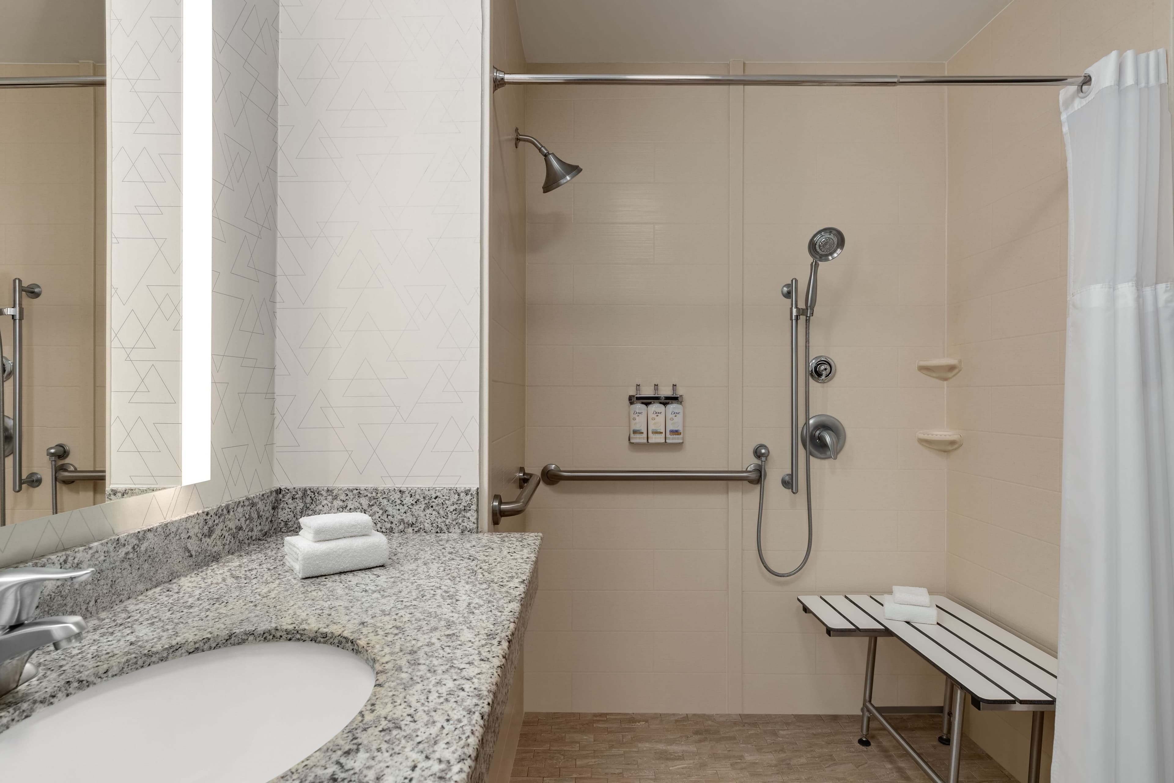 Holiday Inn Express & Suites Ironton — 16