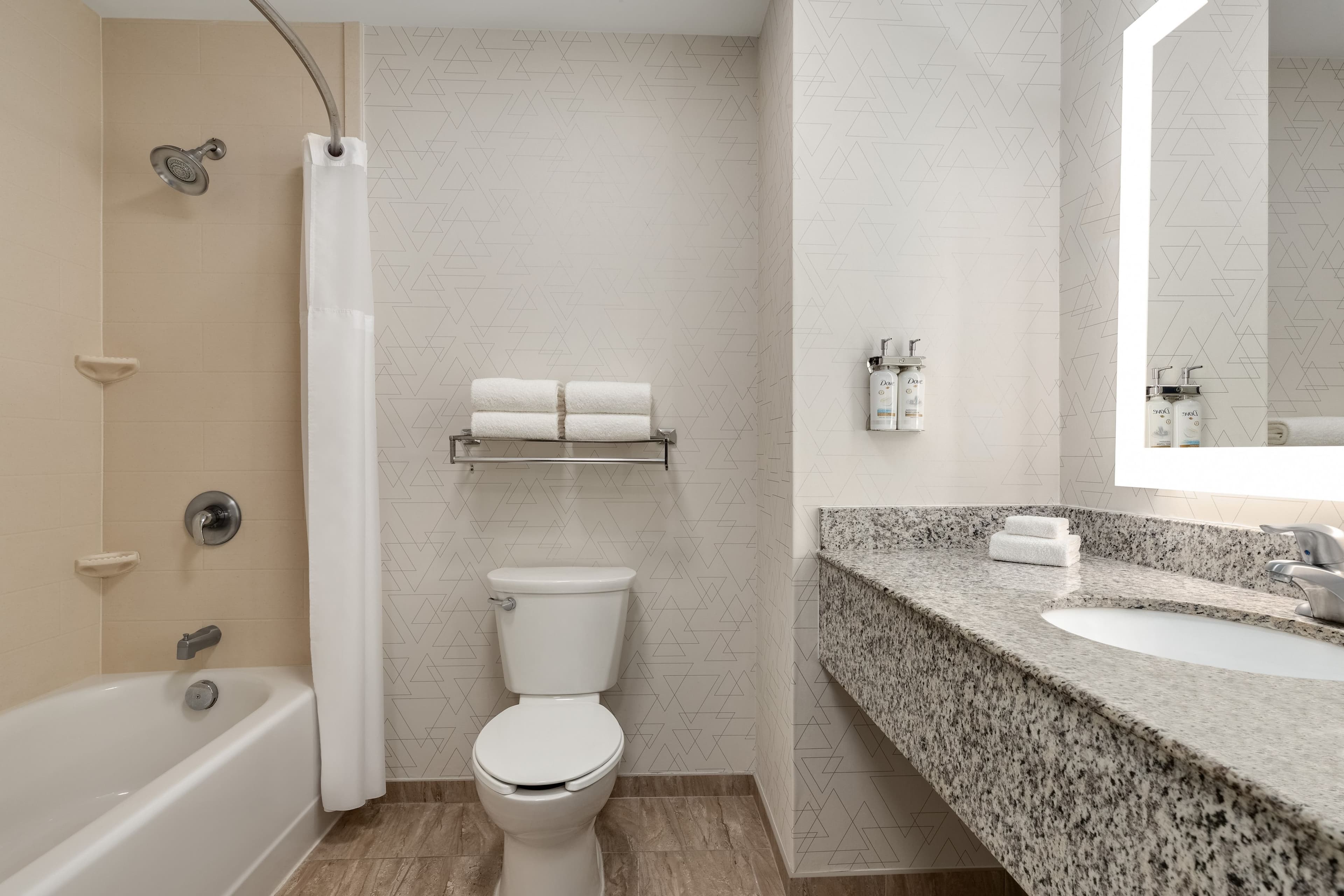 Holiday Inn Express & Suites Ironton — 6