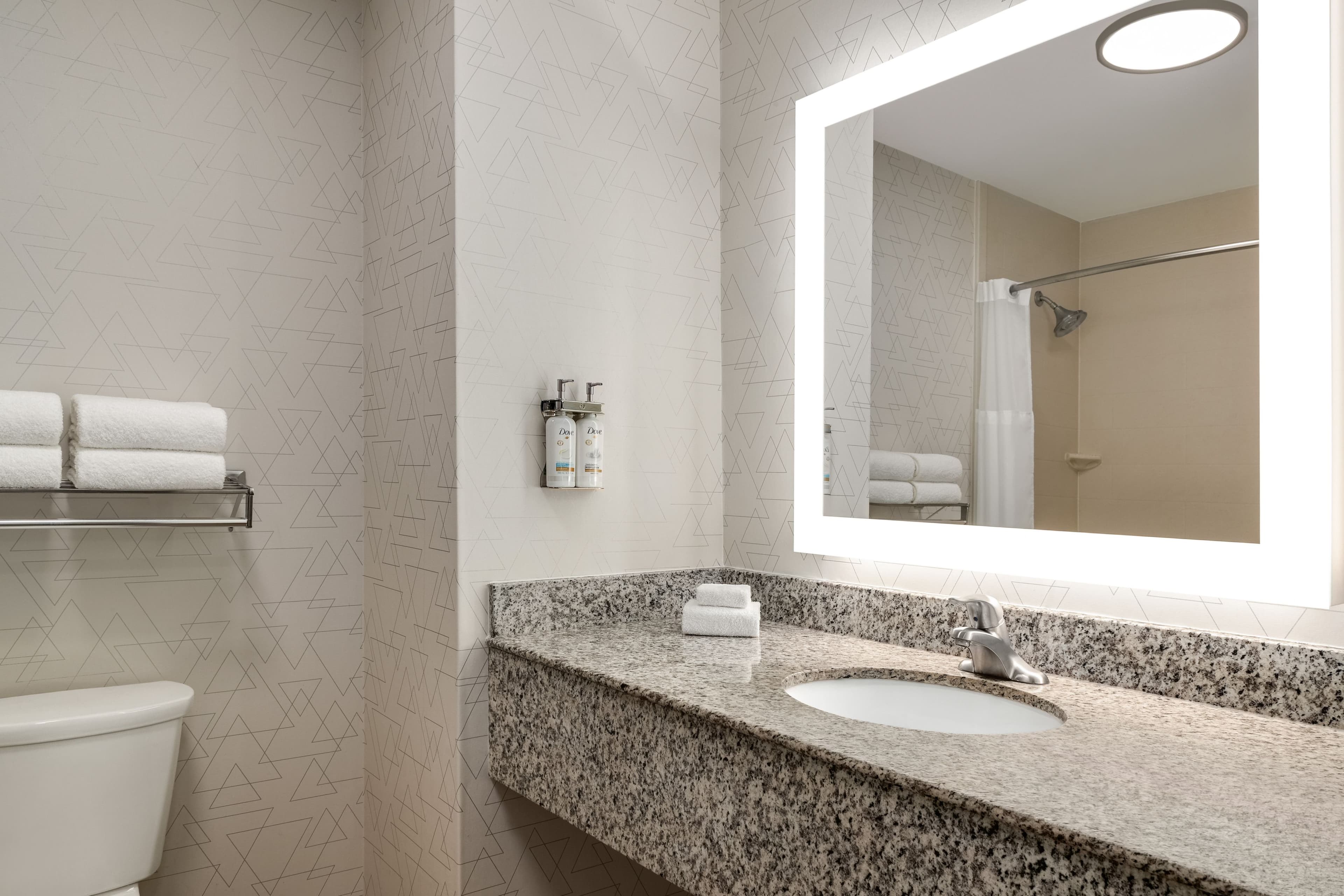 Holiday Inn Express & Suites Ironton — 5