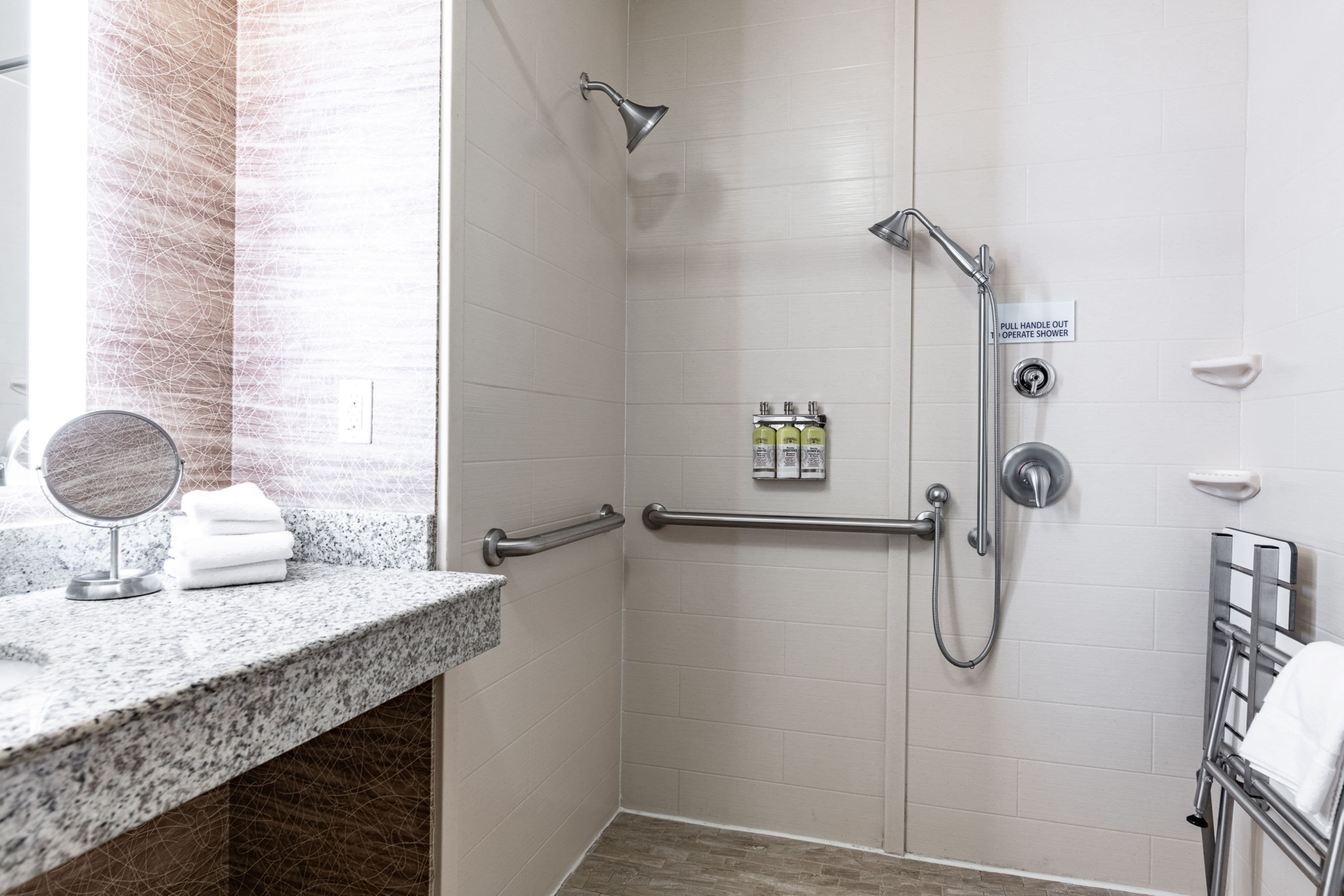 Holiday Inn Express & Suites Ironton — 73
