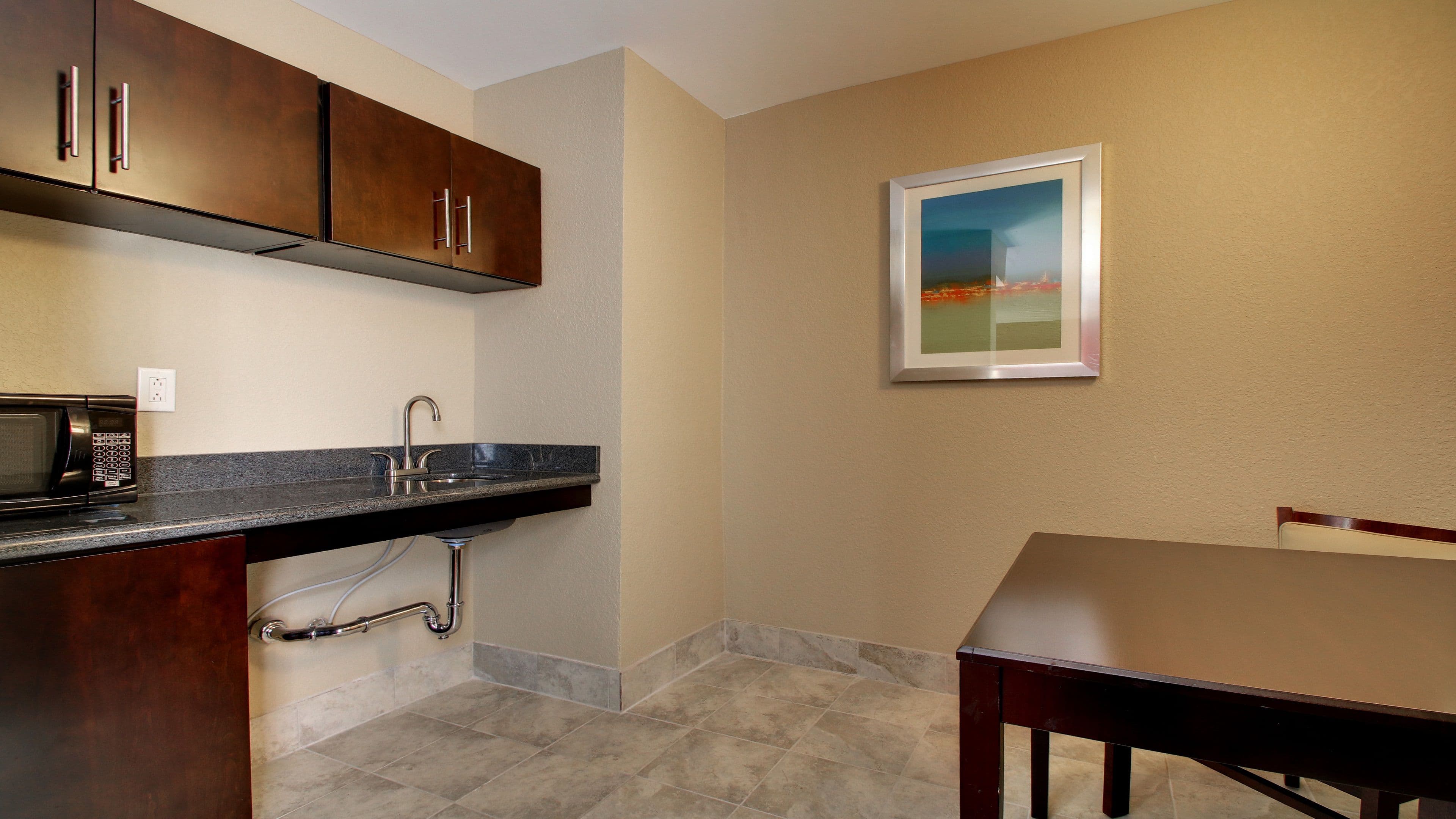 Holiday Inn Express & Suites Jackson Downtown - Coliseum — 40