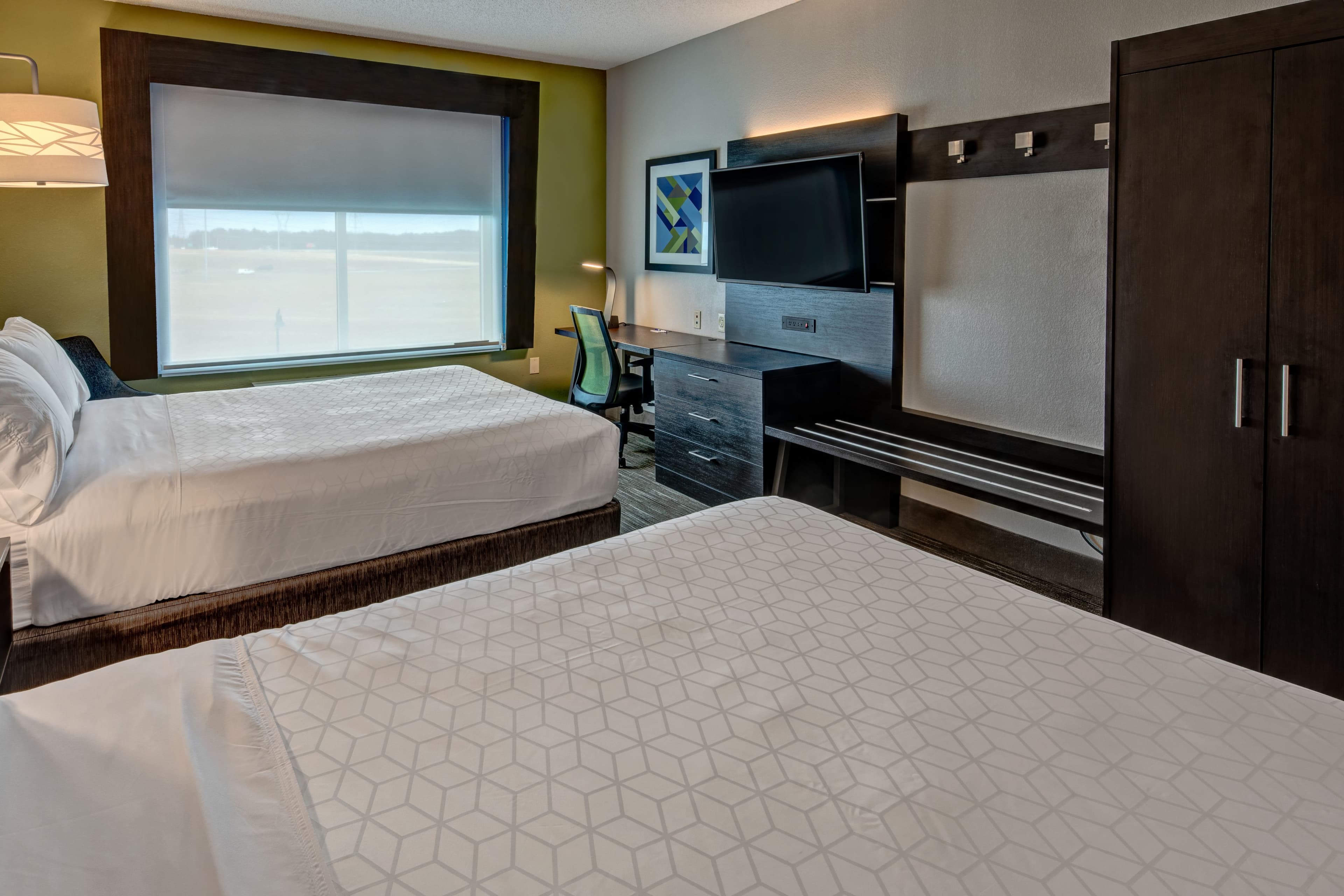 Holiday Inn Express & Suites Jackson Northeast — 22