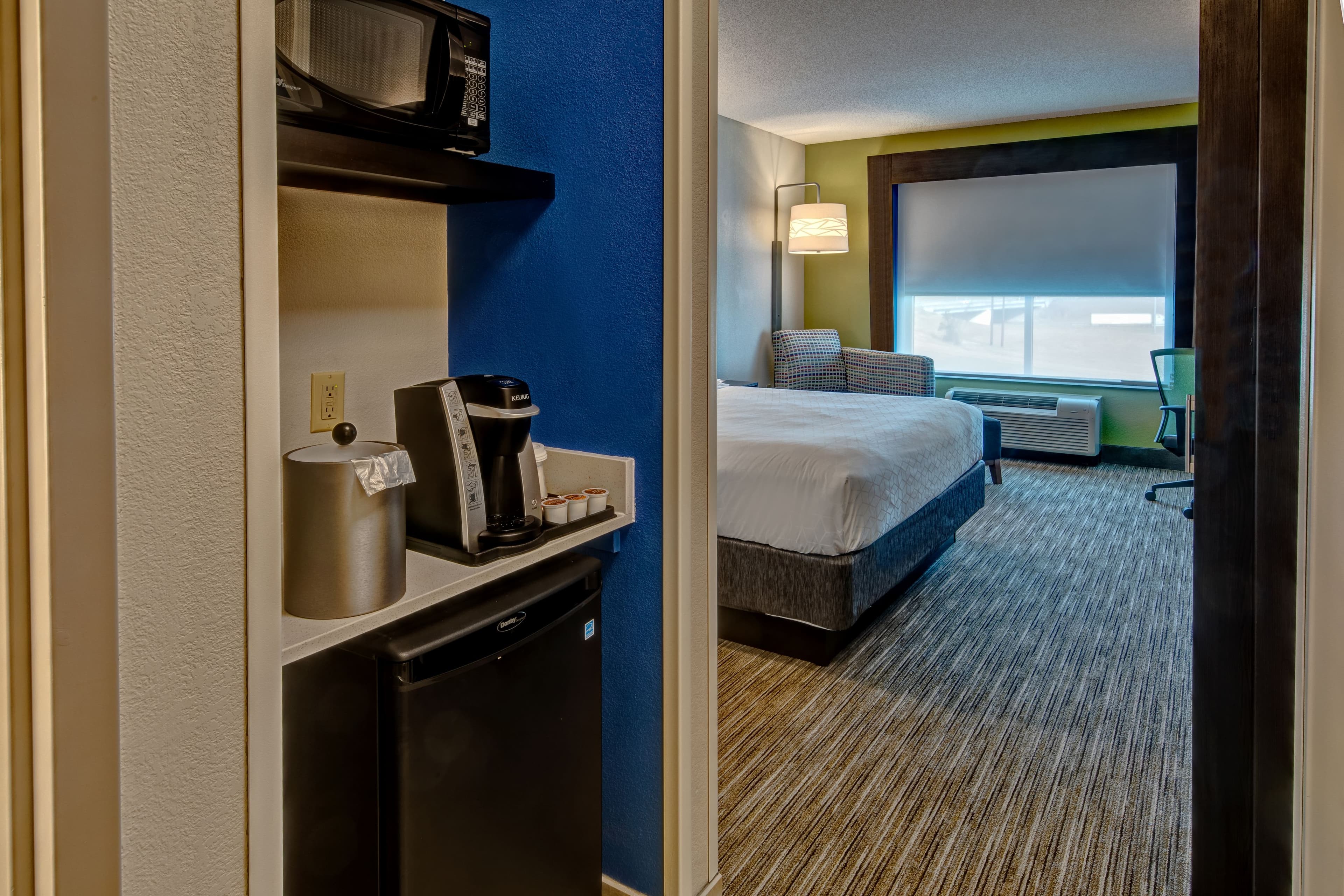 Holiday Inn Express & Suites Jackson Northeast — 10